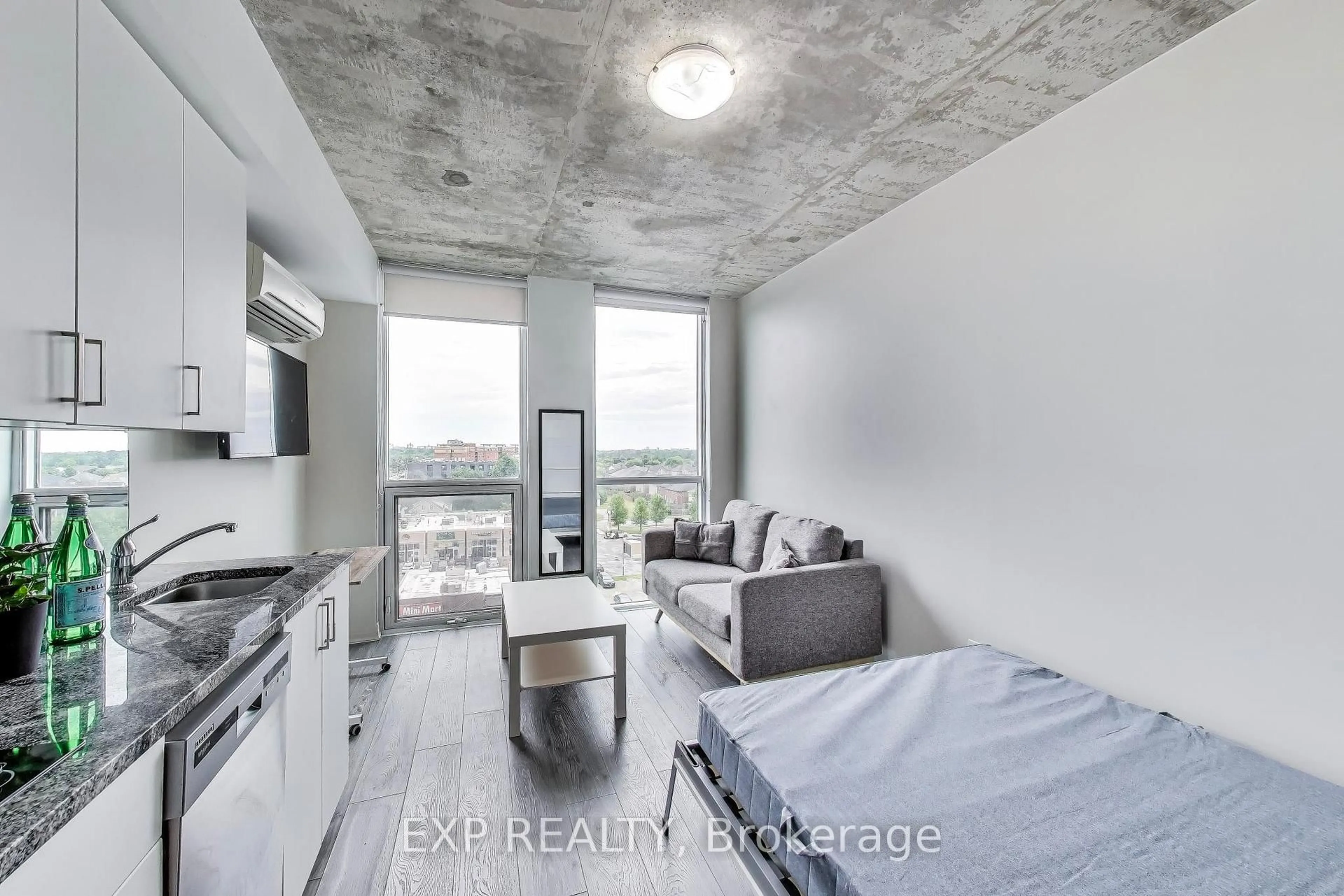 A pic of a room for 1900 Simcoe St #739, Oshawa Ontario L1G 0C1