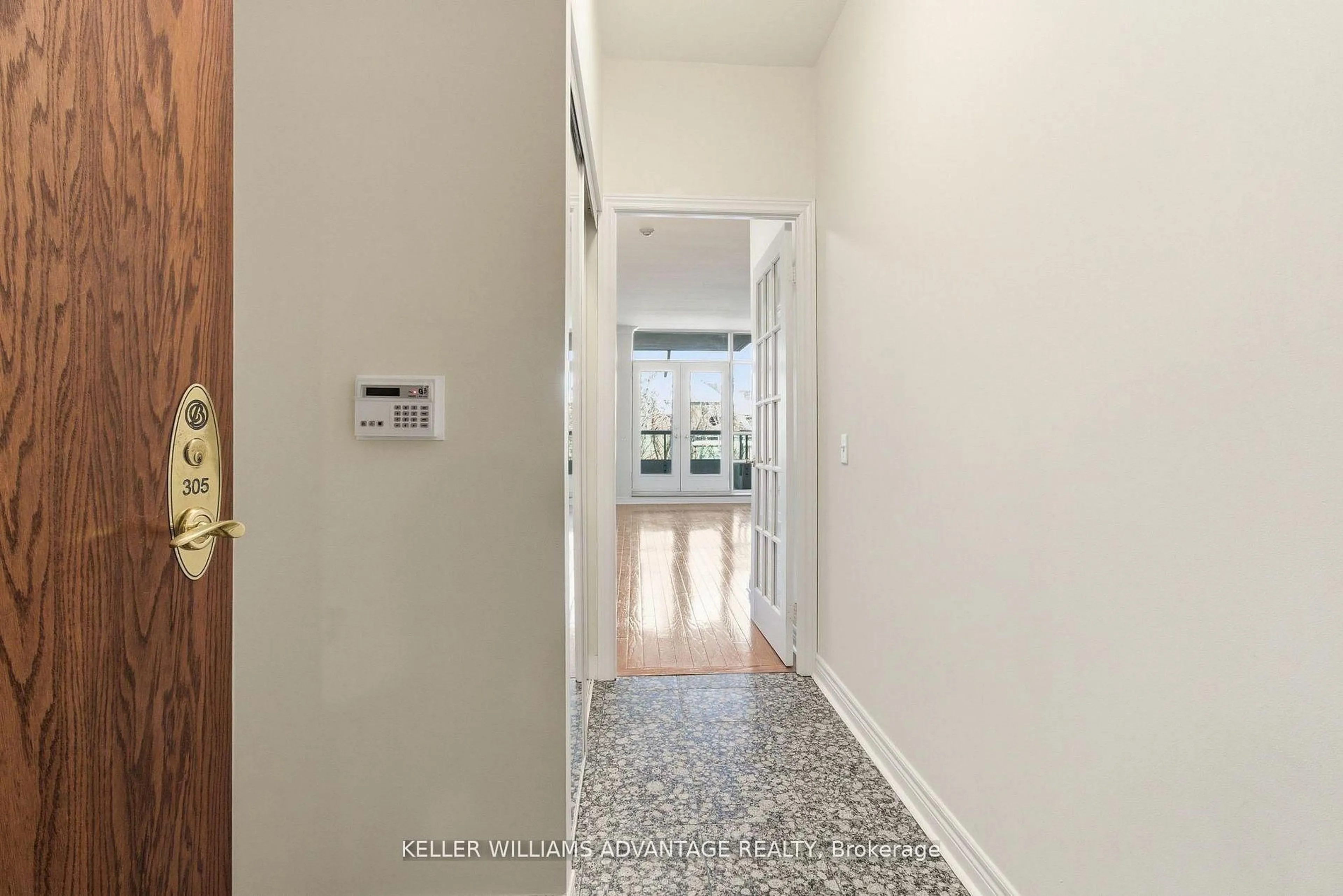 Indoor entryway for 9 Boardwalk Dr #305, Toronto Ontario M4L 6T1