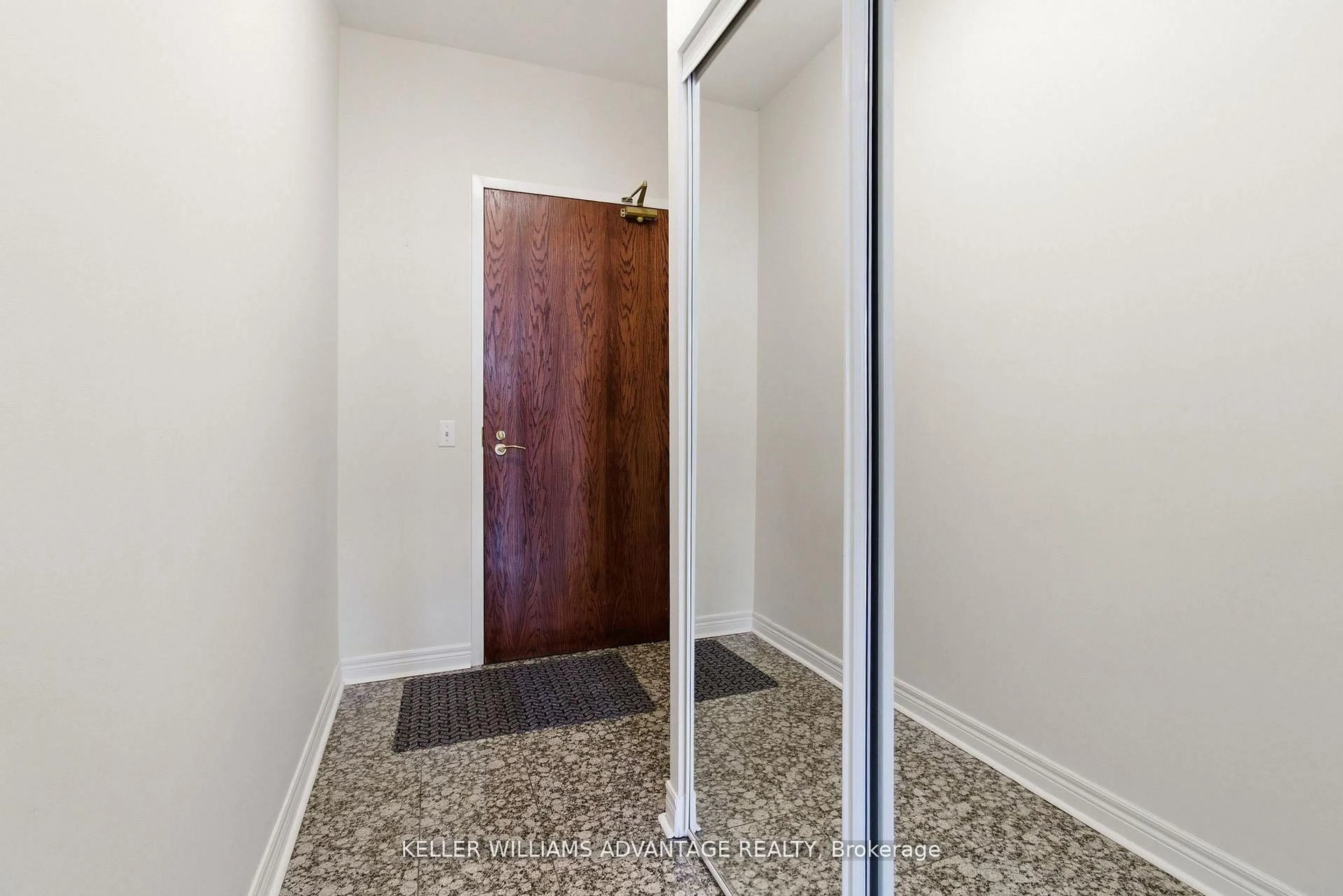 Unknown for 9 Boardwalk Dr #305, Toronto Ontario M4L 6T1