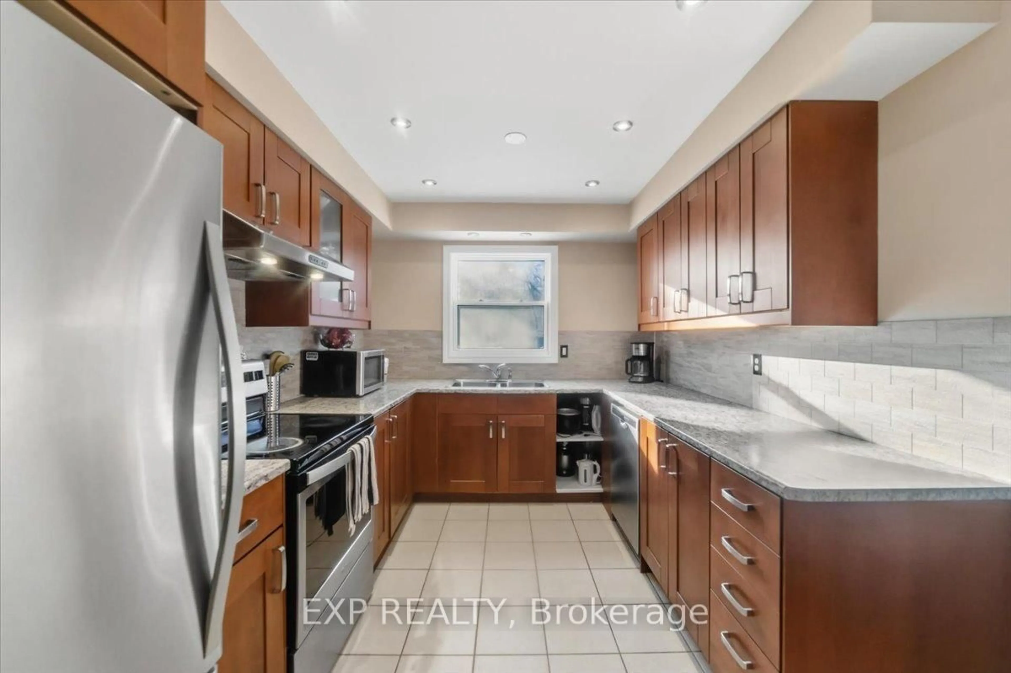 Unknown for 22 Miles Dr, Ajax Ontario L1Z 1C7