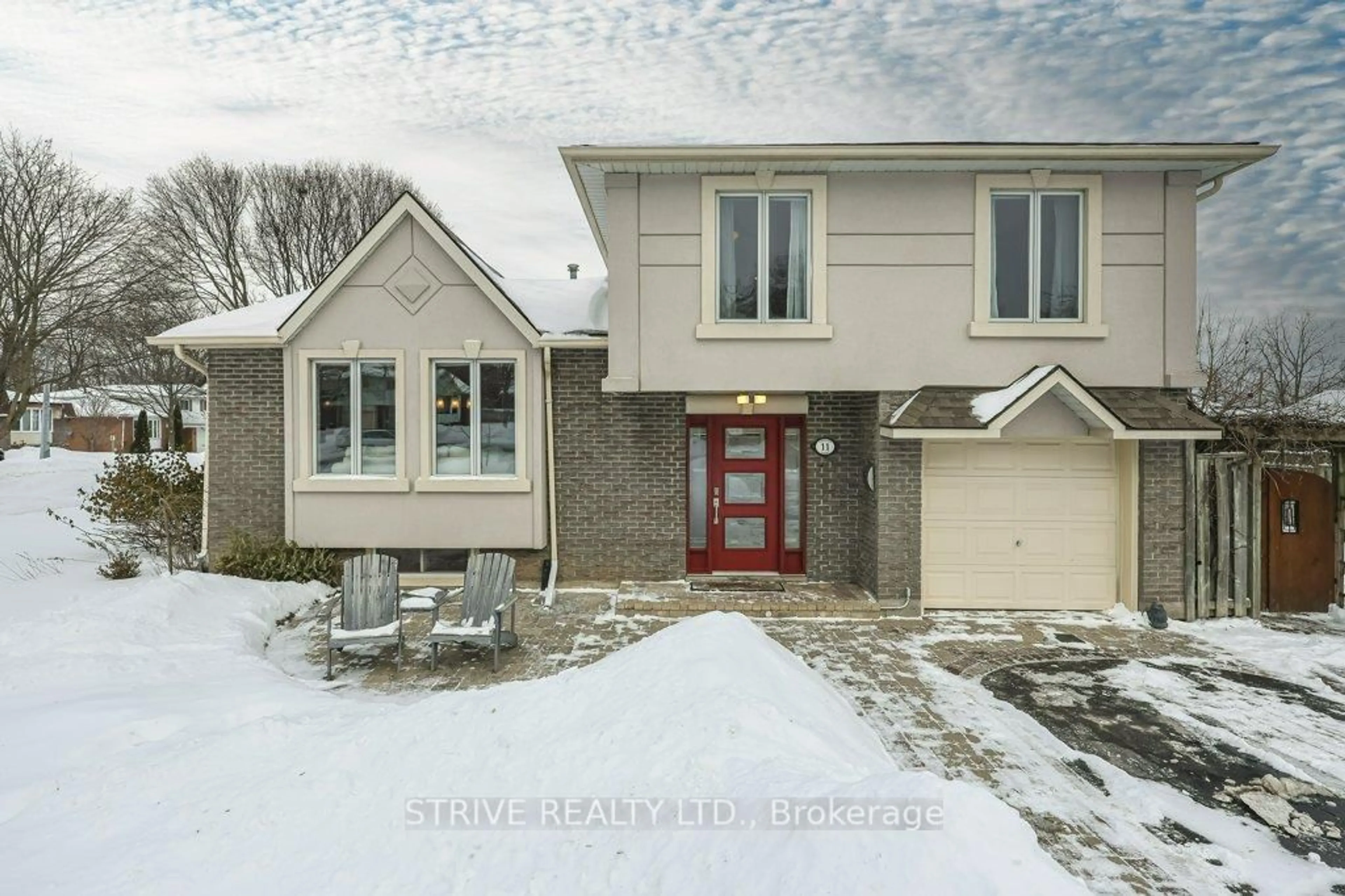 Home with brick exterior material, street for 11 Lorraine Crt, Clarington Ontario L1C 3L5