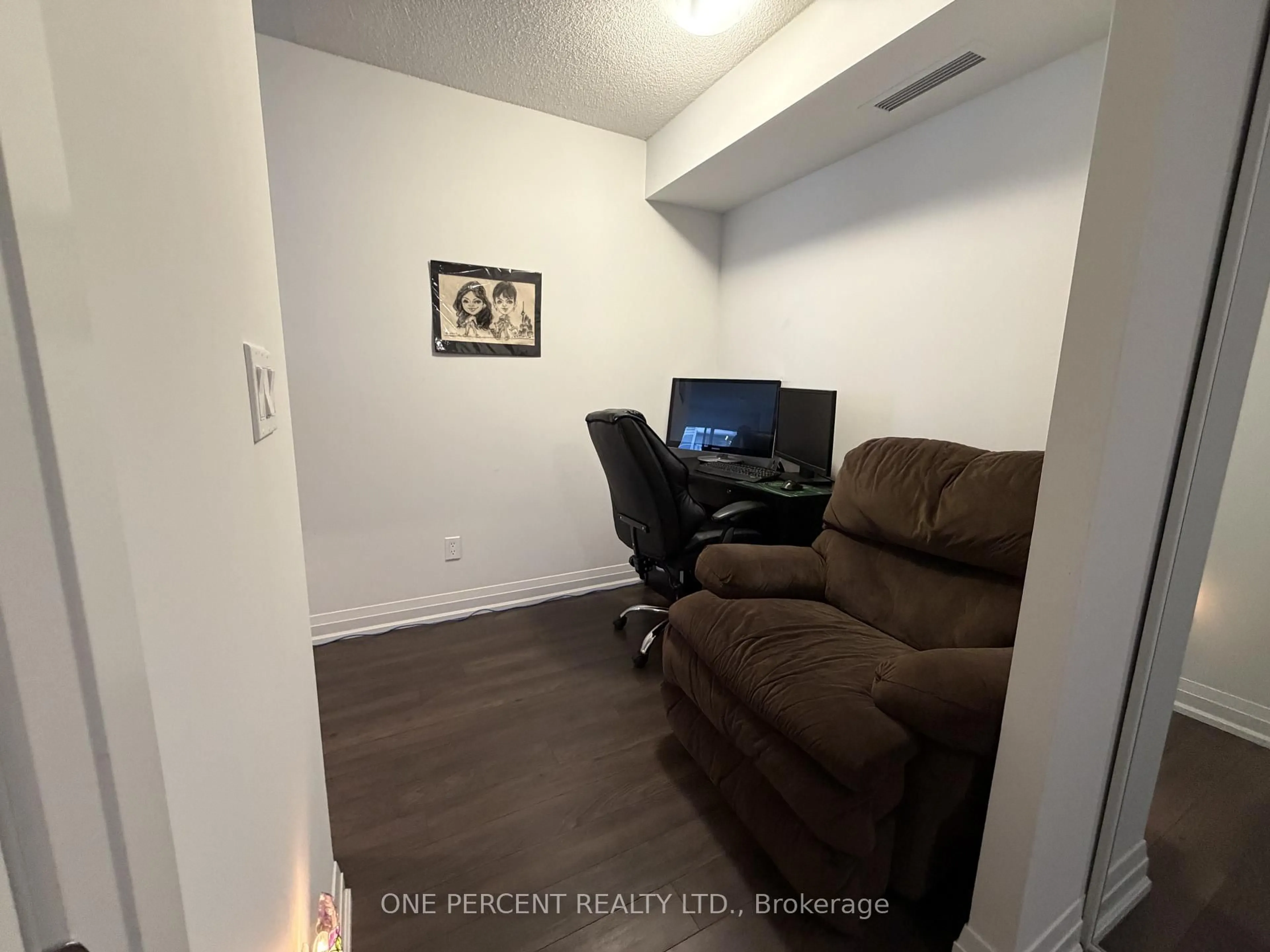 A pic of a room for 20 Meadowglen Pl #2010, Toronto Ontario M1G 0A9