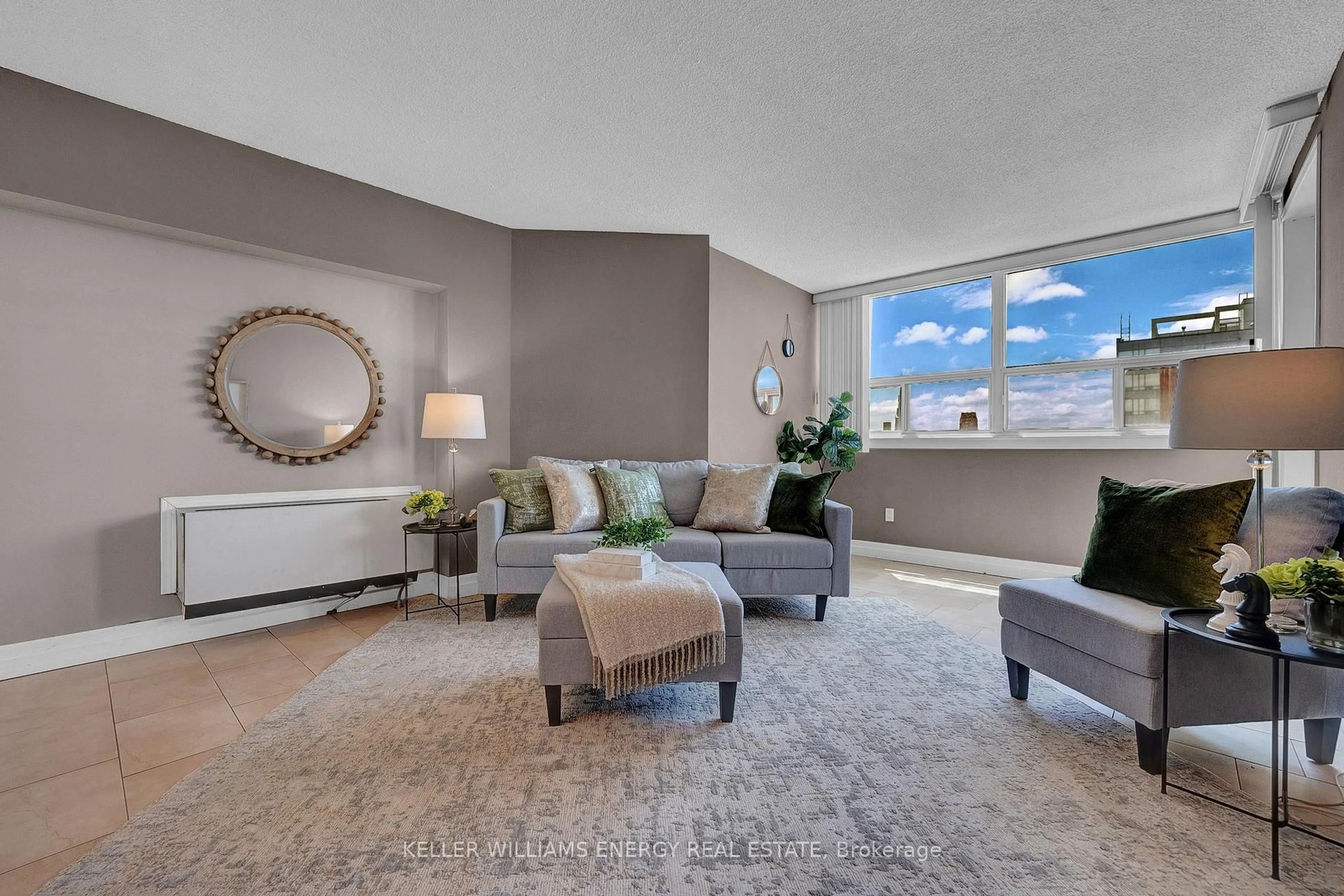 Living room with furniture, carpet floor for 80 Athol St #302, Oshawa Ontario L1H 8B7