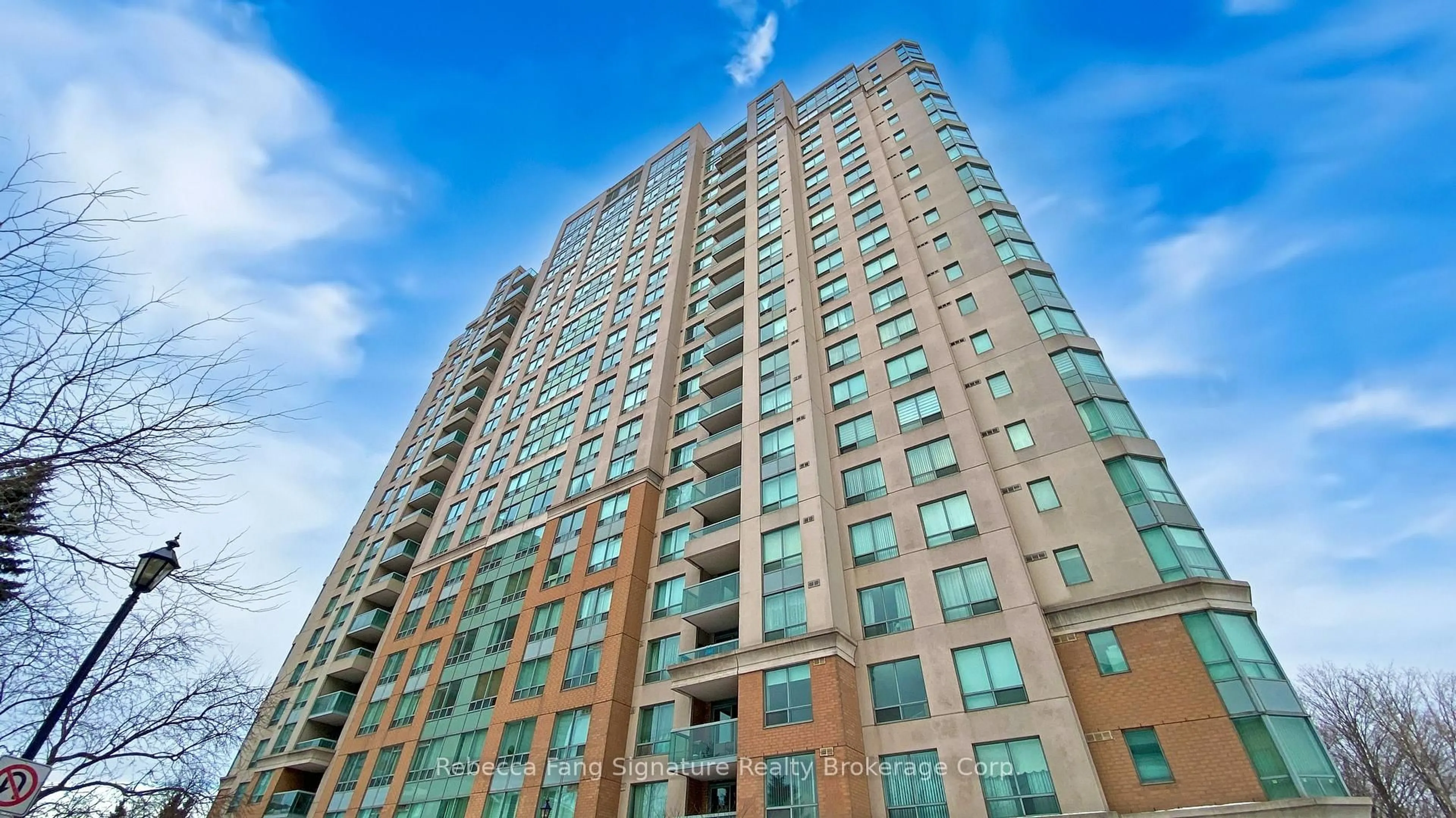 Unknown for 125 Omni Dr #Ph 32, Toronto Ontario M1P 5A9