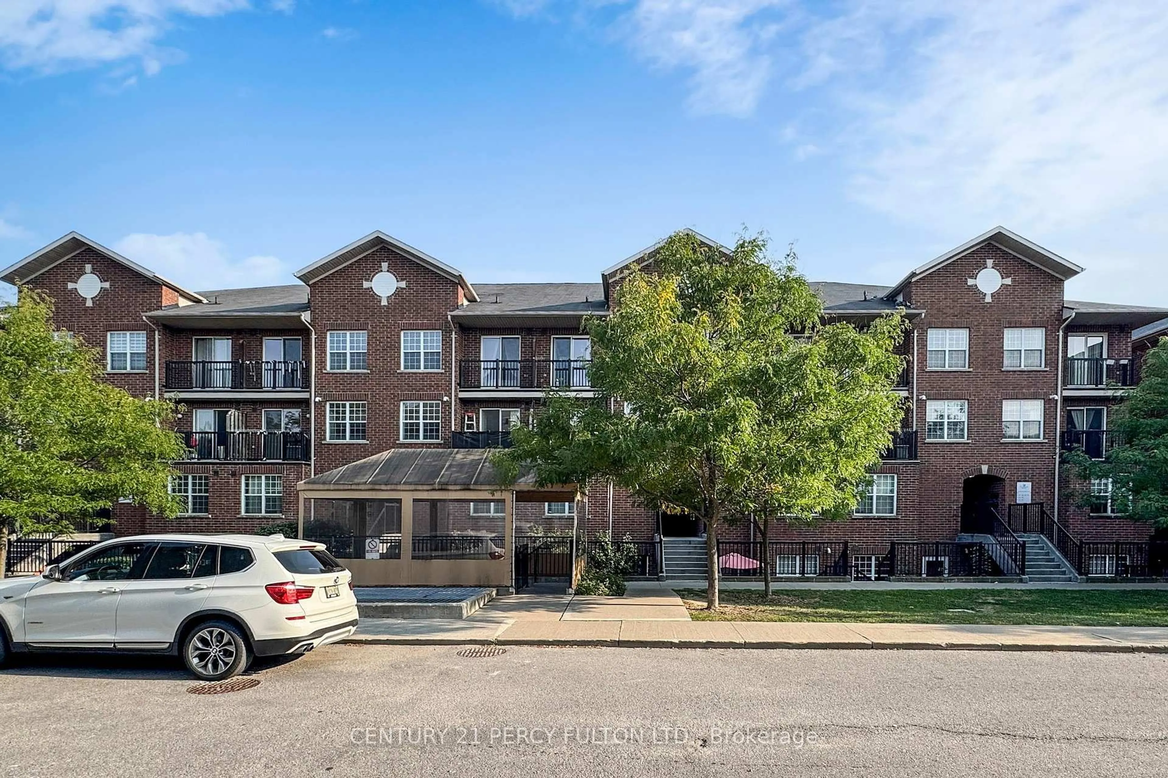 Unknown for 45 Strangford Lane #308F, Toronto Ontario M1L 0E5