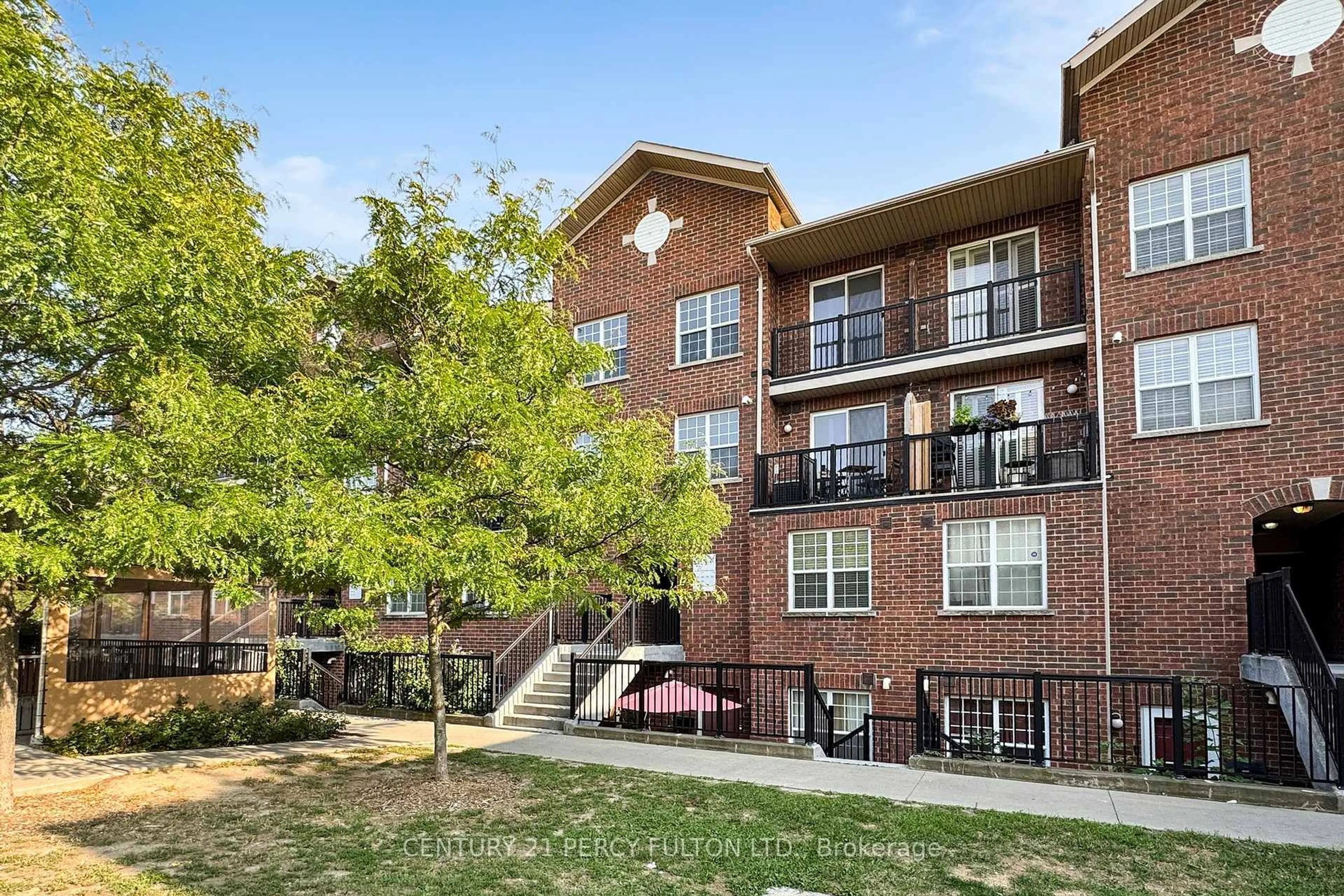 Unknown for 45 Strangford Lane #308F, Toronto Ontario M1L 0E5