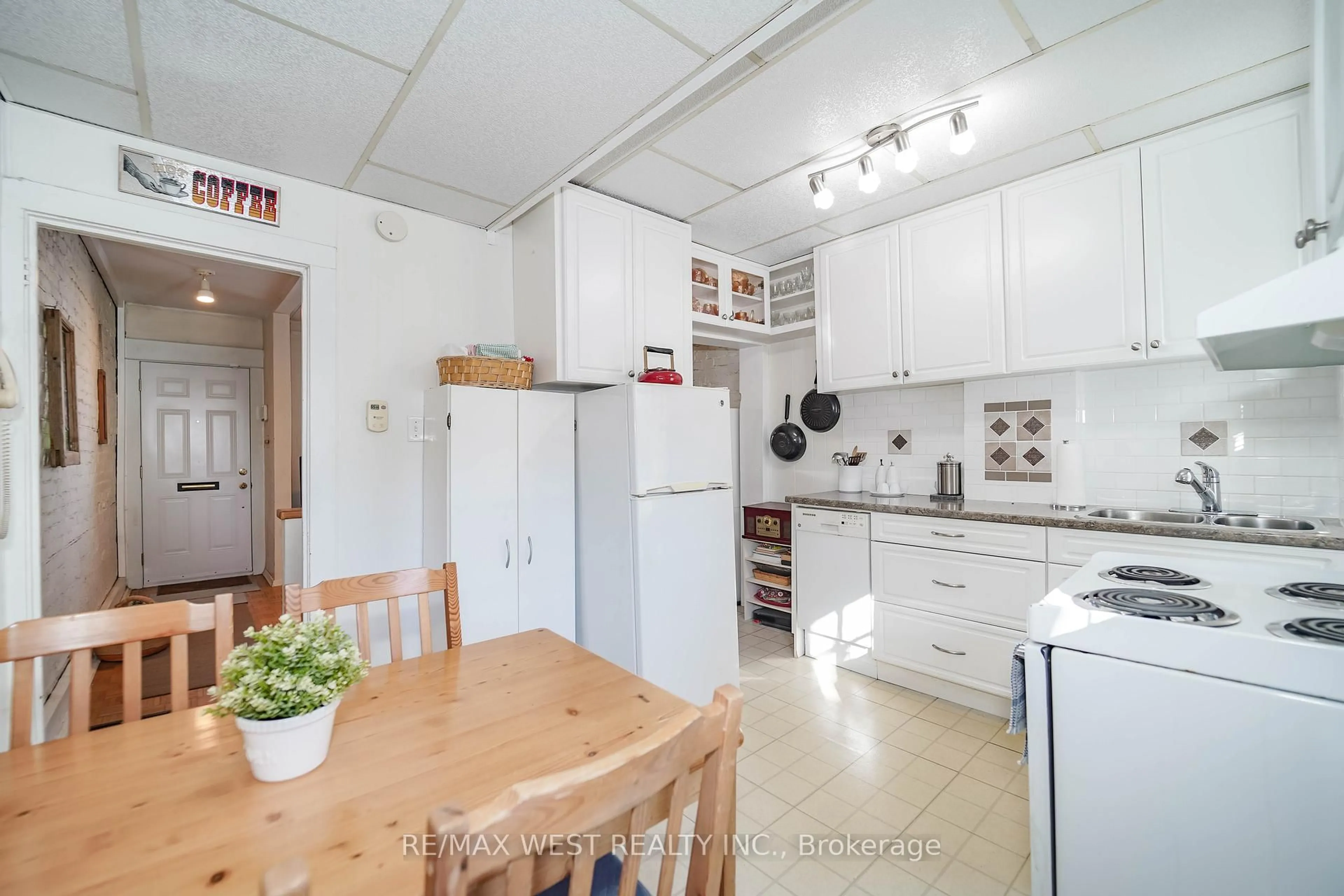 Standard kitchen, unknown for 193 Barker Ave, Toronto Ontario M4C 2P4