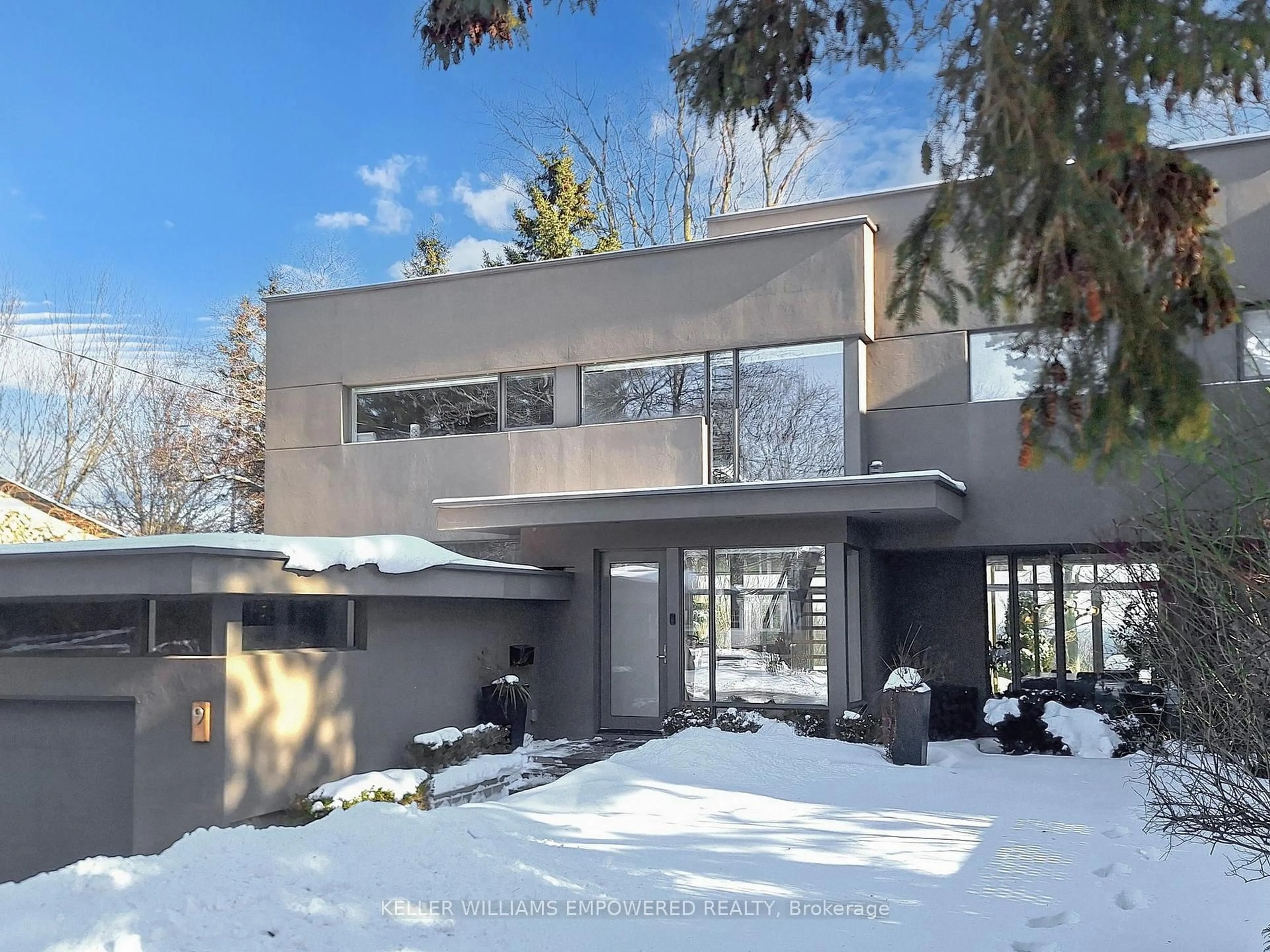 Home with vinyl exterior material, street for 9 Fenwood Hts, Toronto Ontario M1M 2V6