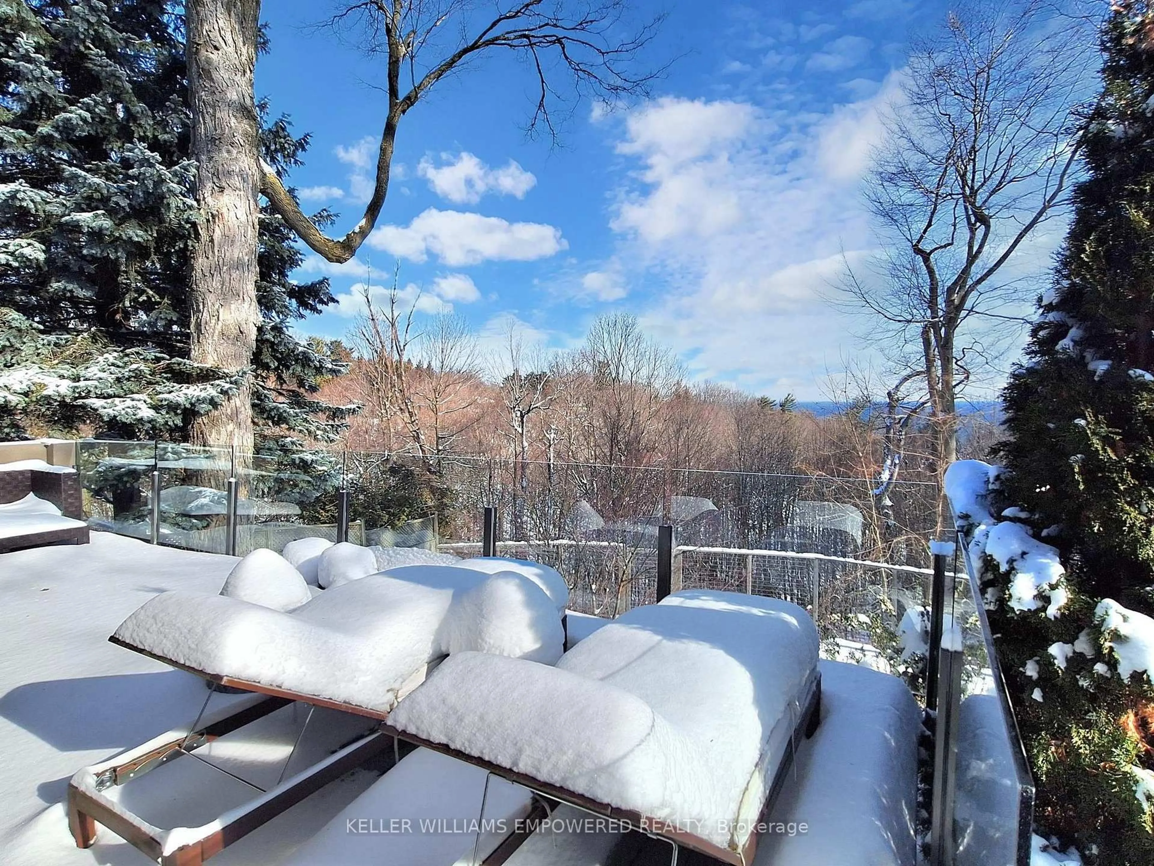 Balcony in the apartment, water/lake/river/ocean view for 9 Fenwood Hts, Toronto Ontario M1M 2V6