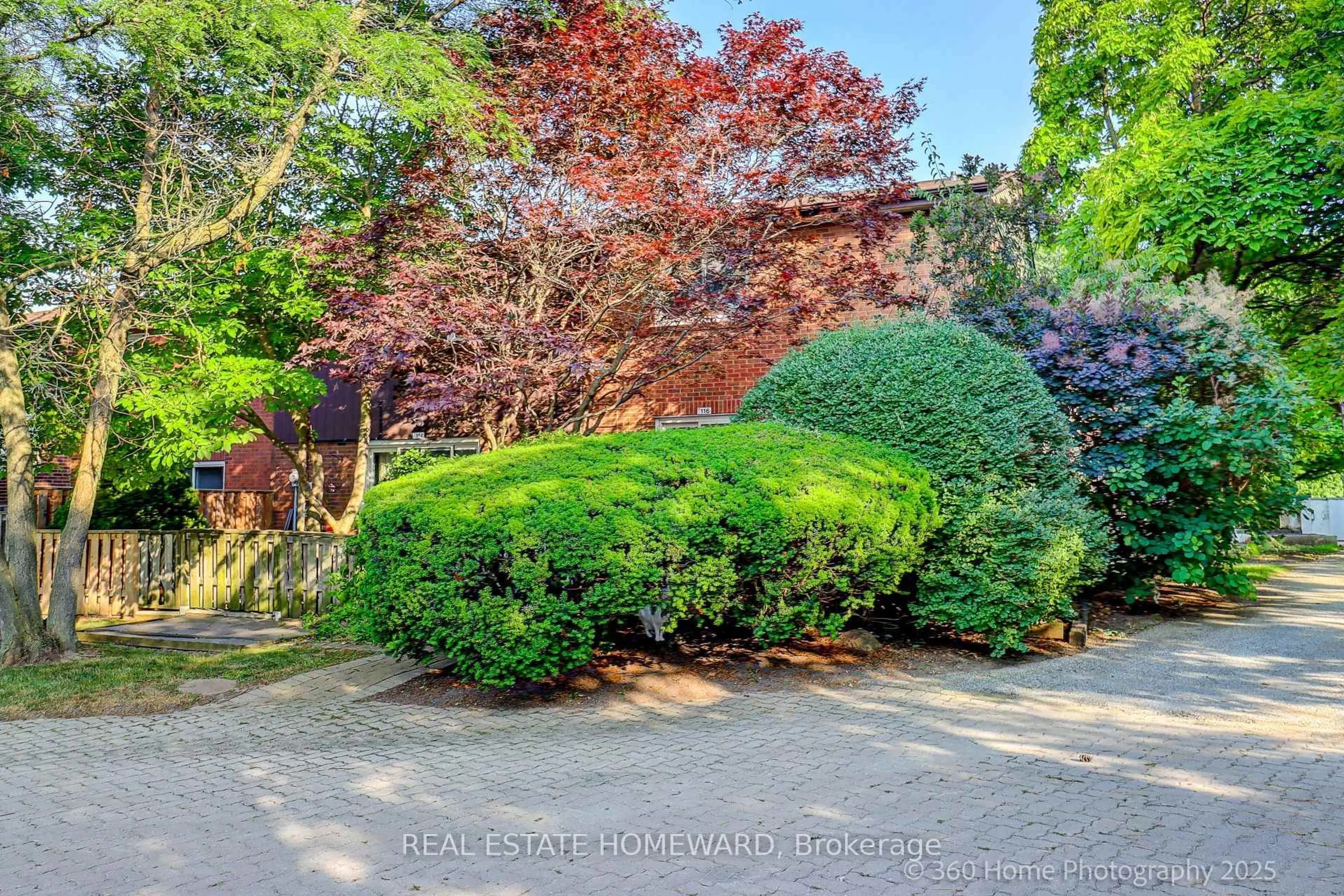 A pic from outside/outdoor area/front of a property/back of a property/a pic from drone, street for 25 Brimwood Blvd #116, Toronto Ontario M1V 1E2