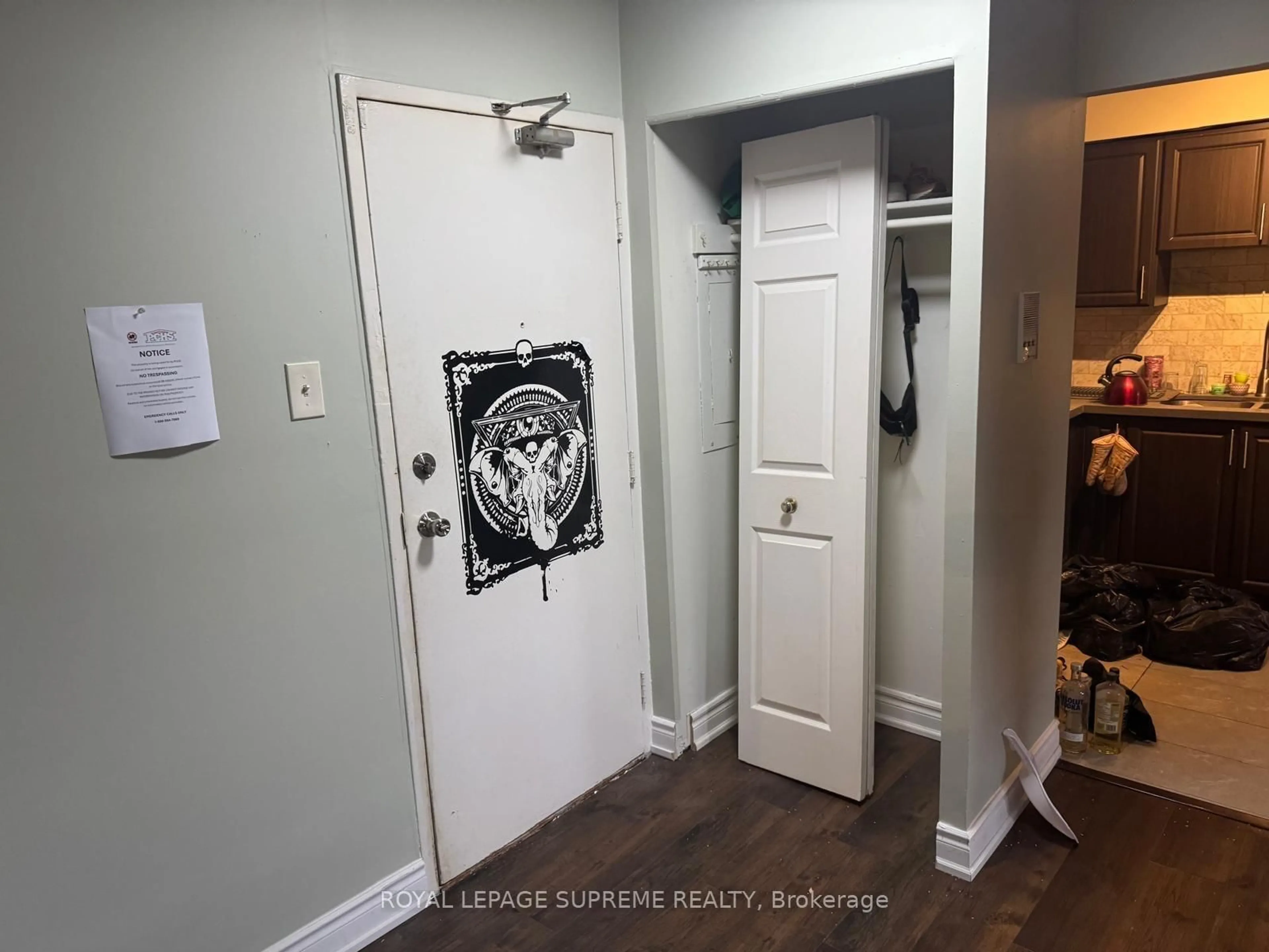 Indoor entryway for 207 Galloway Rd #704, Toronto Ontario M1E 4X3