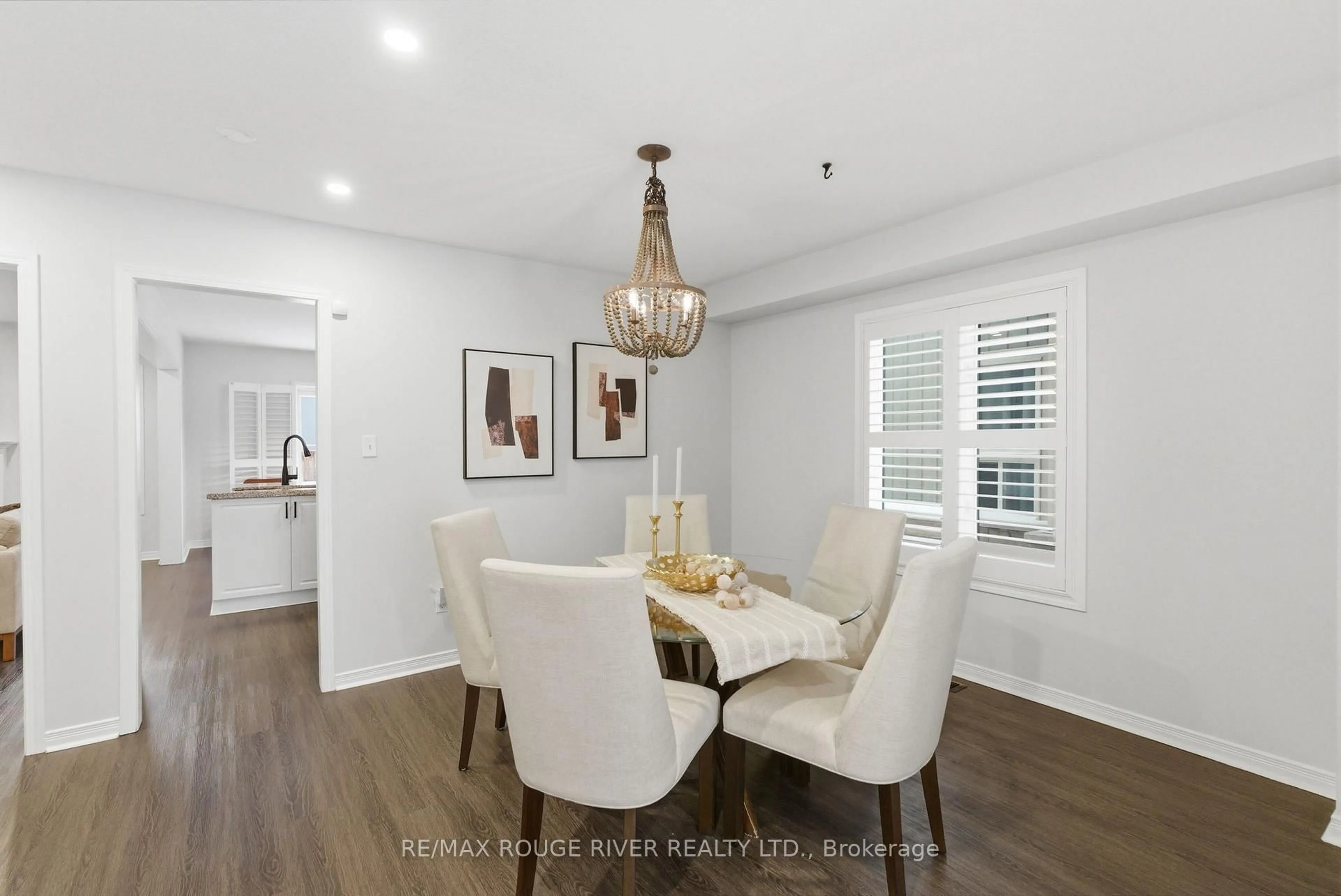 Dining room, wood/laminate floor for 122 Edwin Carr St, Clarington Ontario L1C 0R3