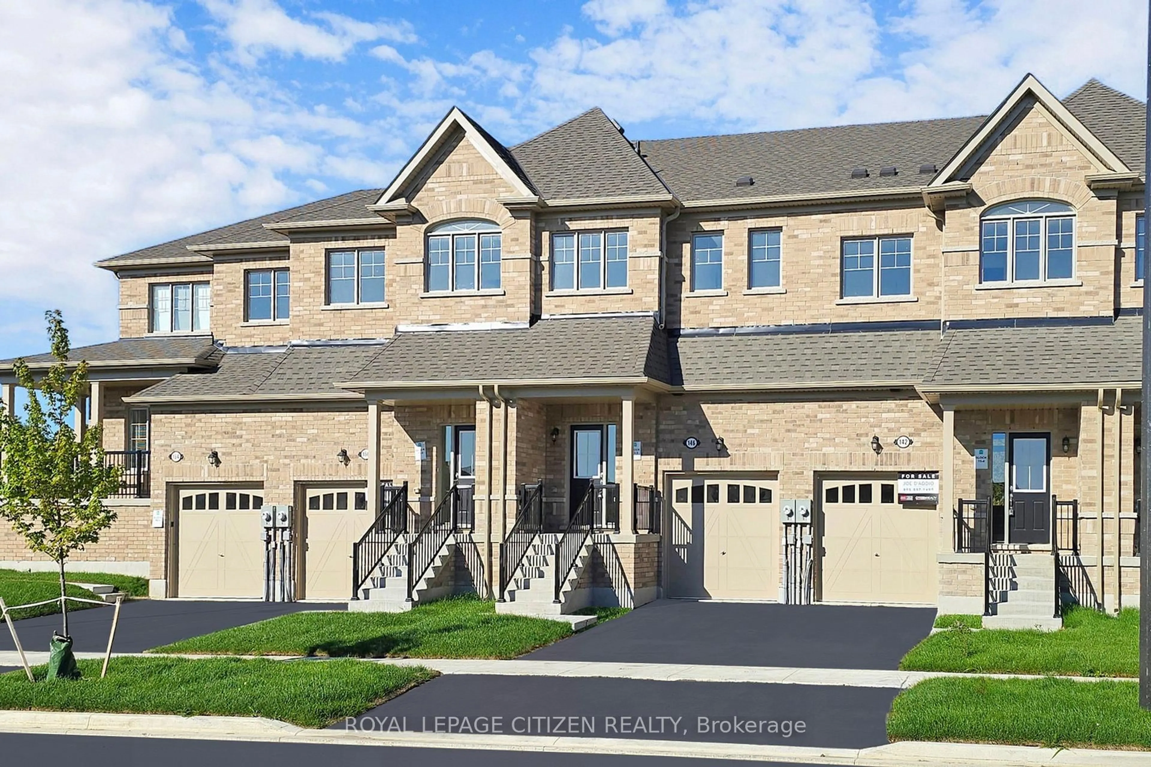 Home with brick exterior material, street for 146 North Garden Blvd, Scugog Ontario L9L 1B3