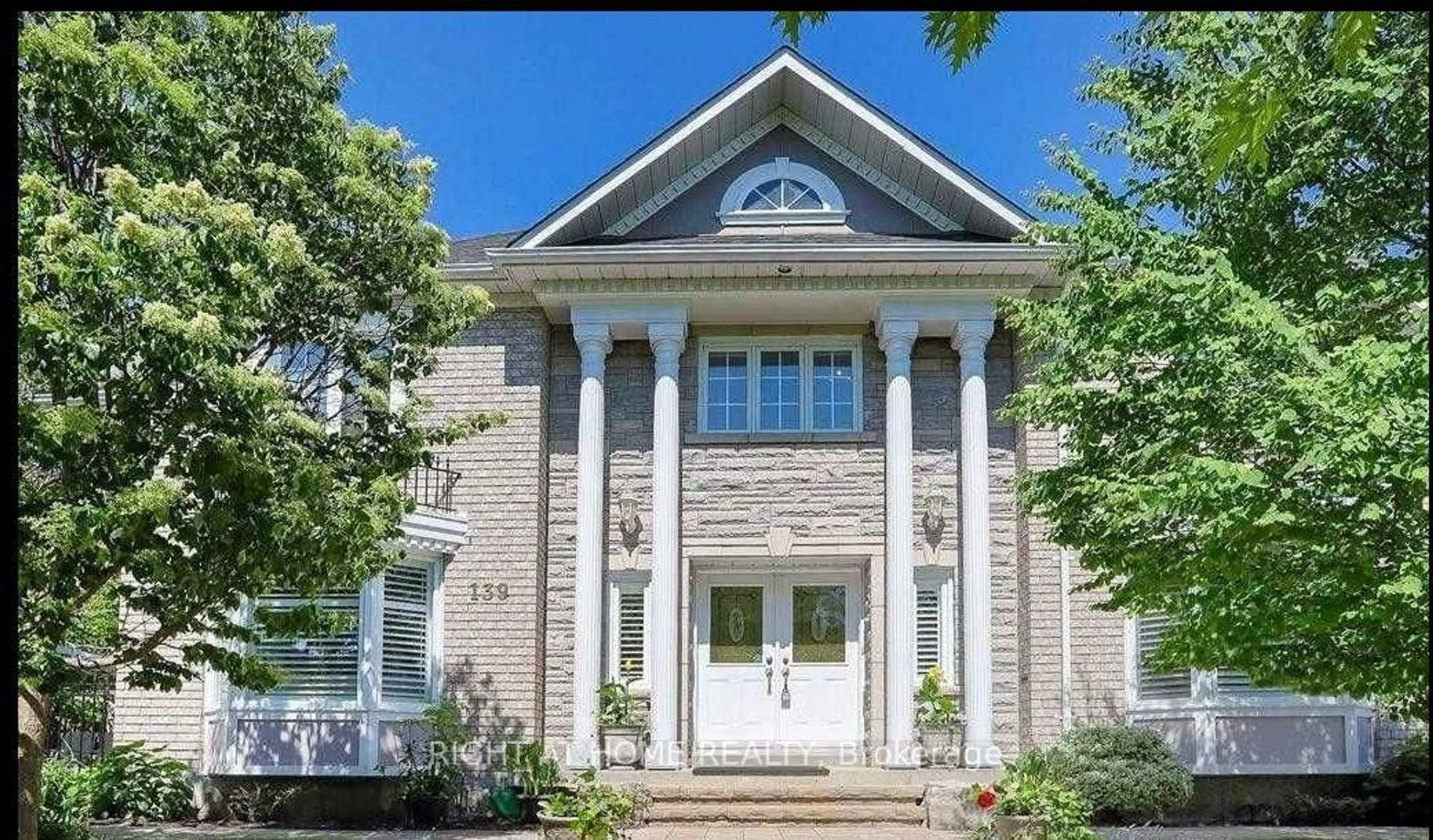 Home with brick exterior material, unknown for 139 Elizabeth St, Ajax Ontario L1T 3Y5