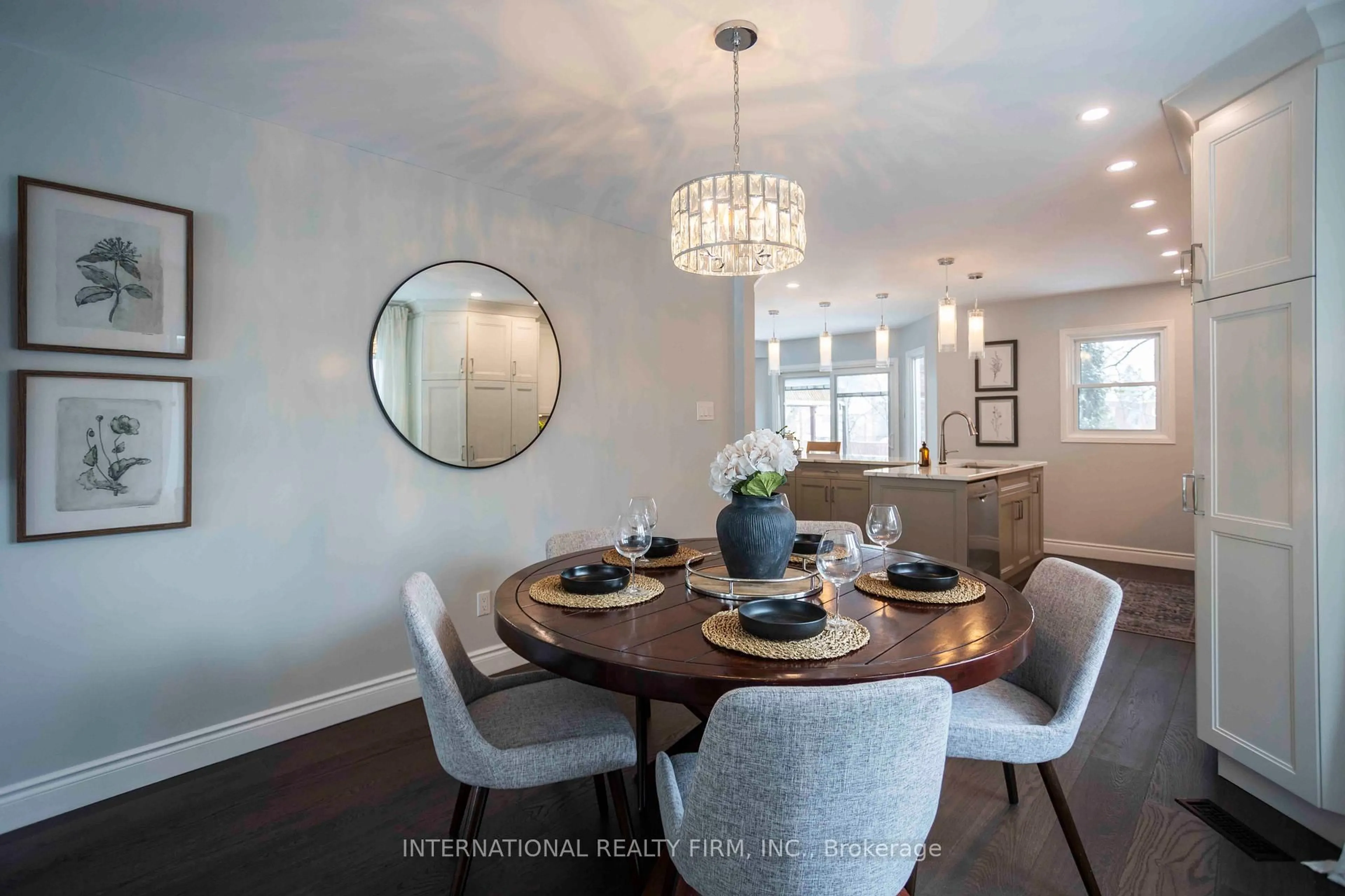 Dining room, unknown for 15 Carmichael Dr, Whitby Ontario L1N 9A4