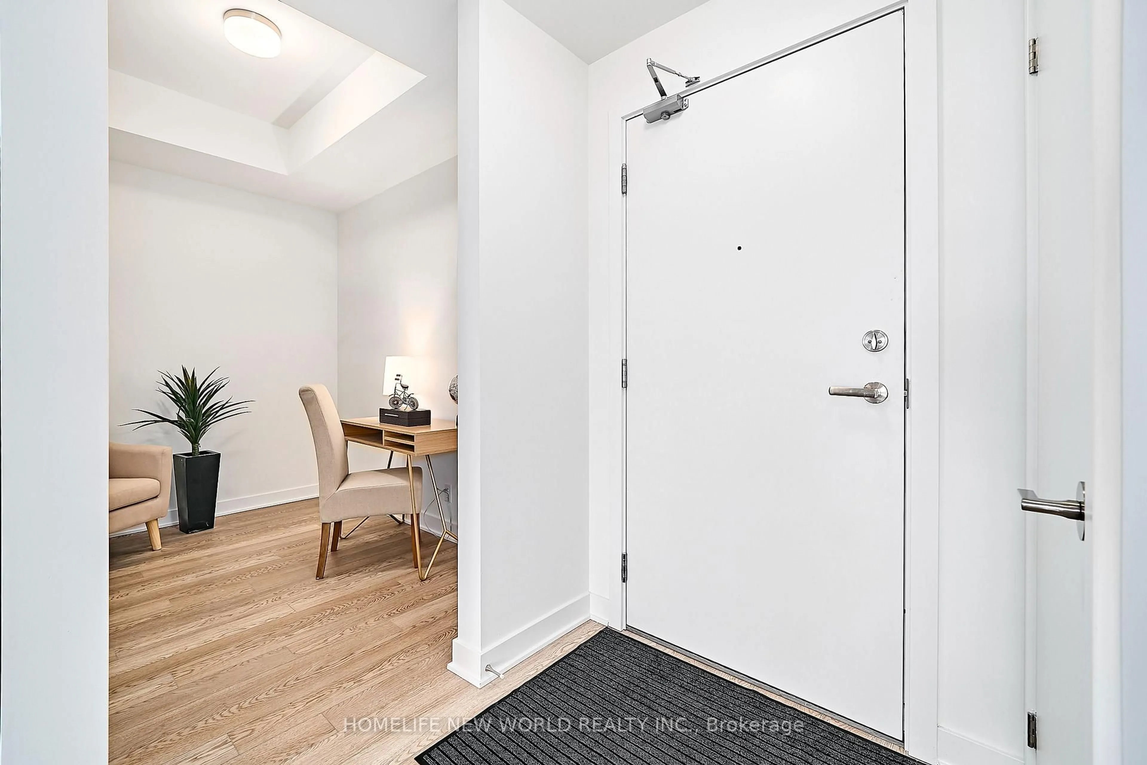 Indoor entryway for 51 Clarington Blvd #330, Clarington Ontario L1C 7J8