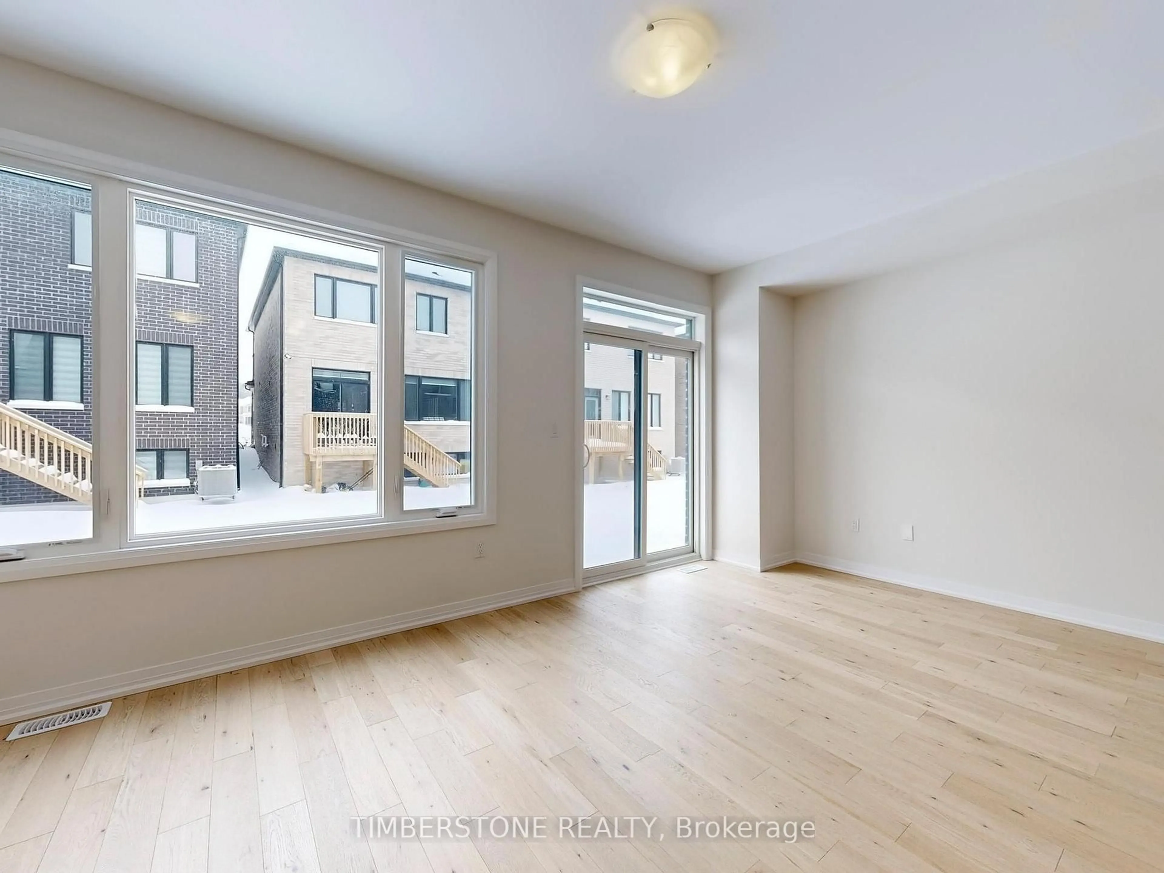 A pic of a room for 3014 Sideline 16, Pickering Ontario L1Y 0B6