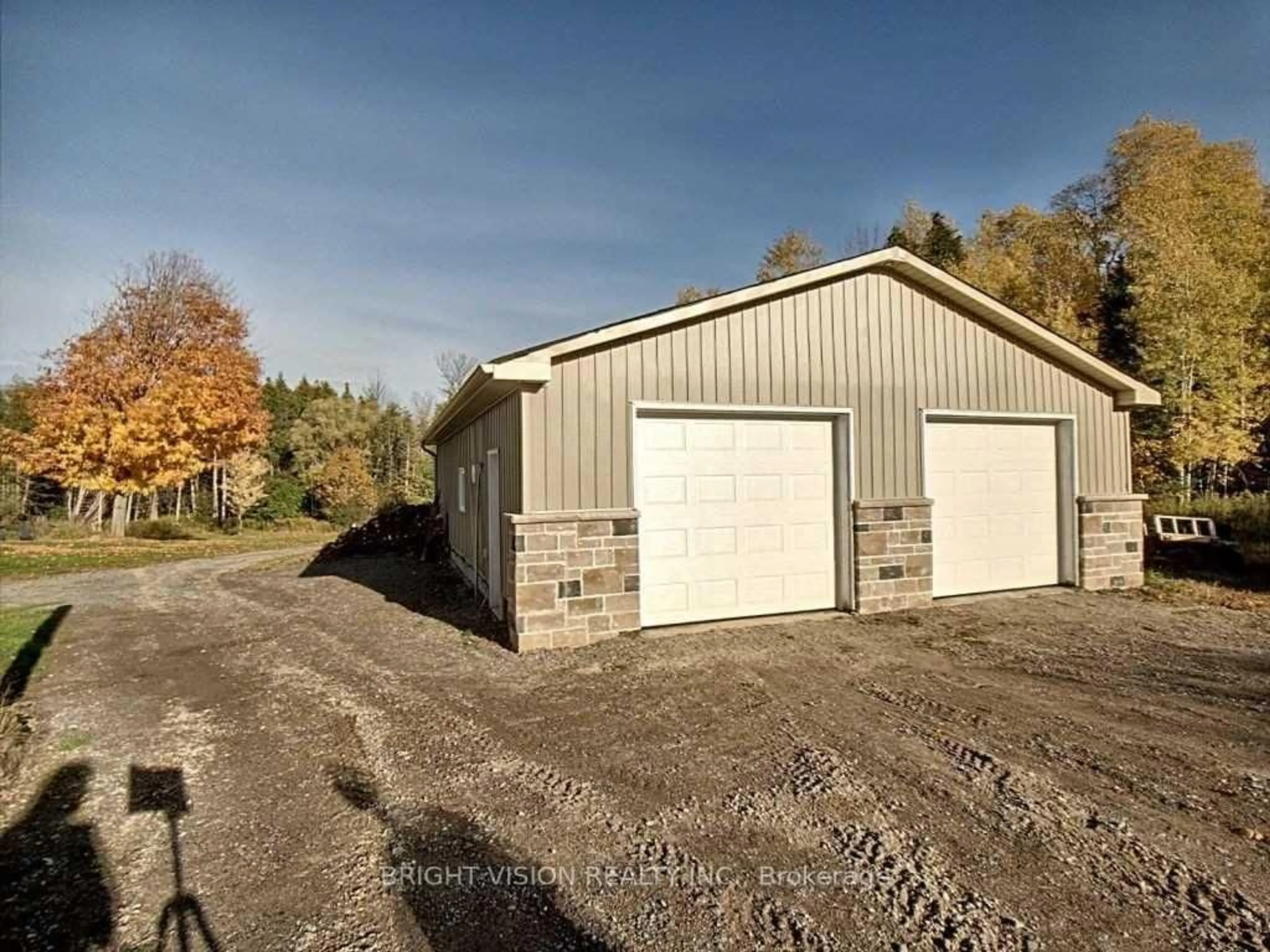 Indoor garage for 14351 Regional Rd 57, Scugog Ontario L0B 1B0