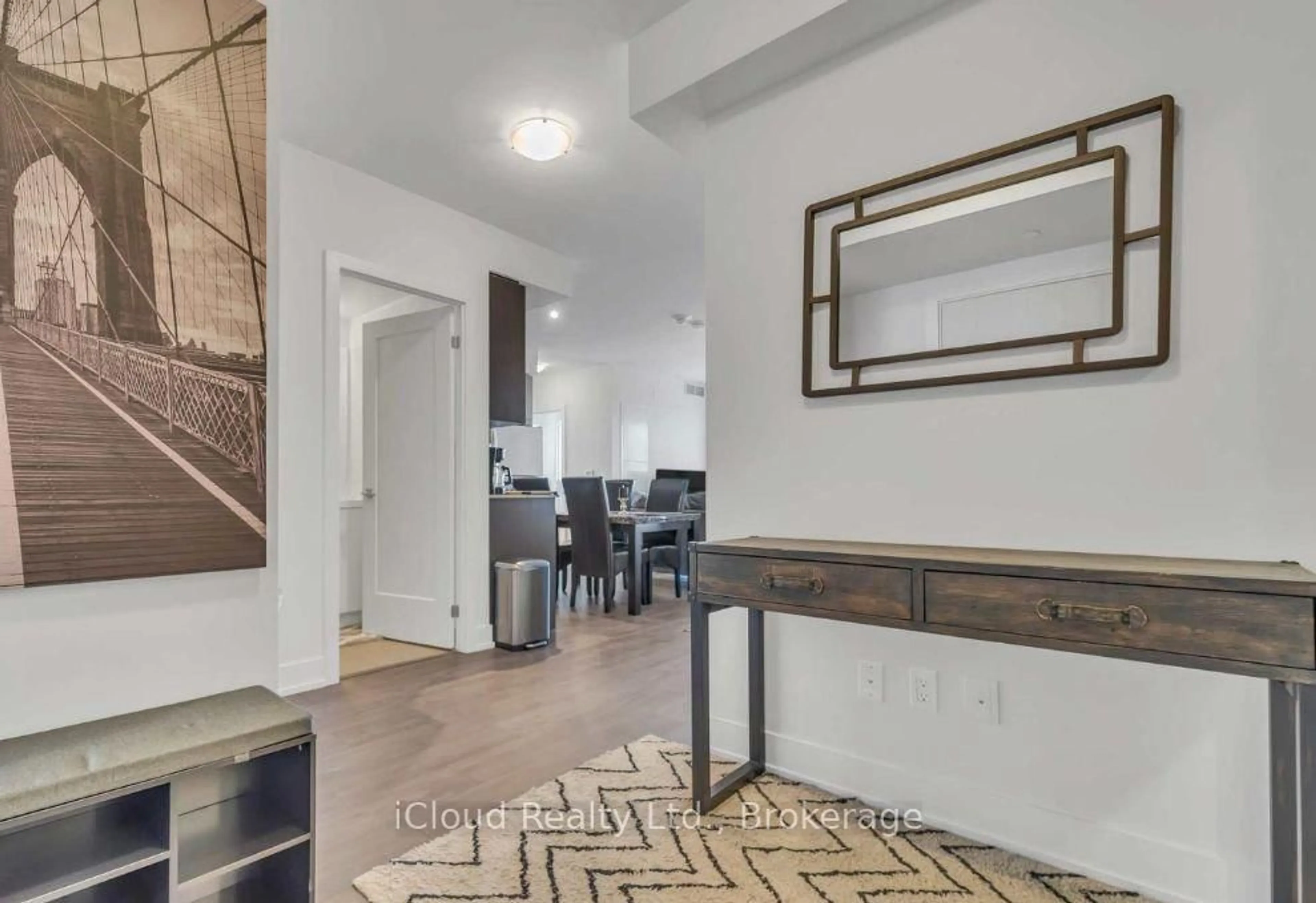 Indoor entryway for 2550 Simcoe St #1917, Oshawa Ontario L1L 0R5