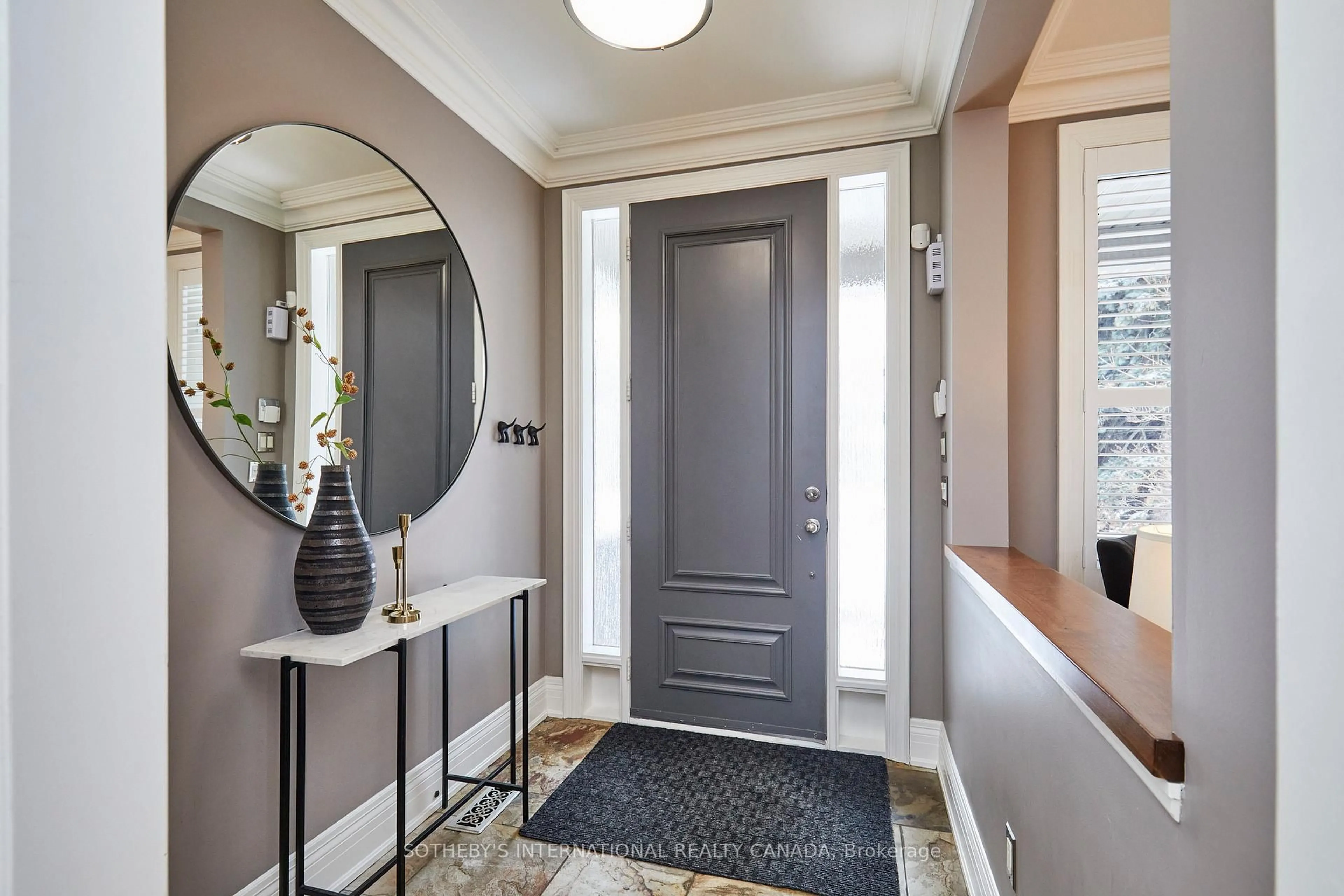 Indoor entryway for 64A Eastville Ave, Toronto Ontario M1M 2N9