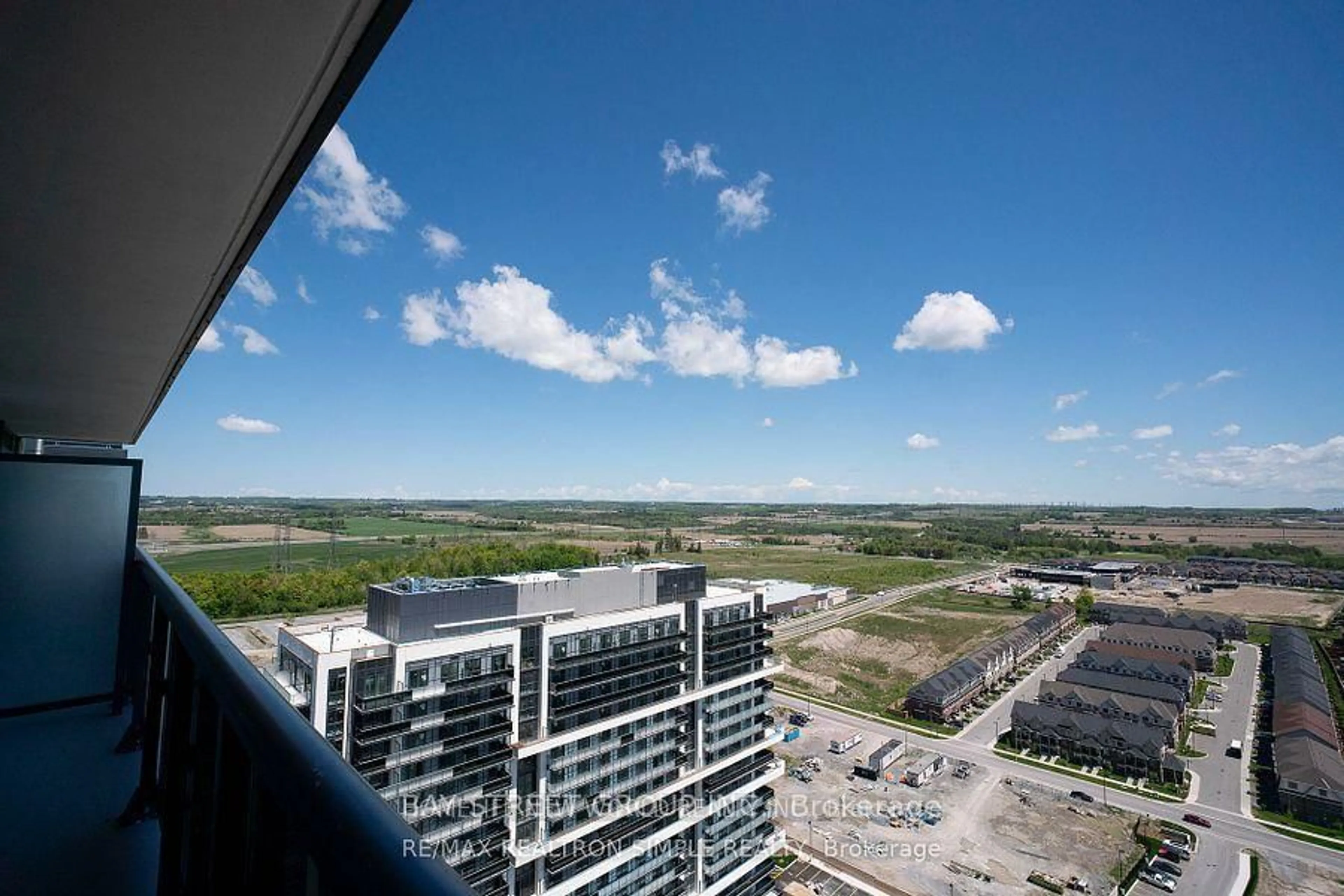 Unknown for 2545 Simcoe St #2515, Oshawa Ontario L1L 0W3