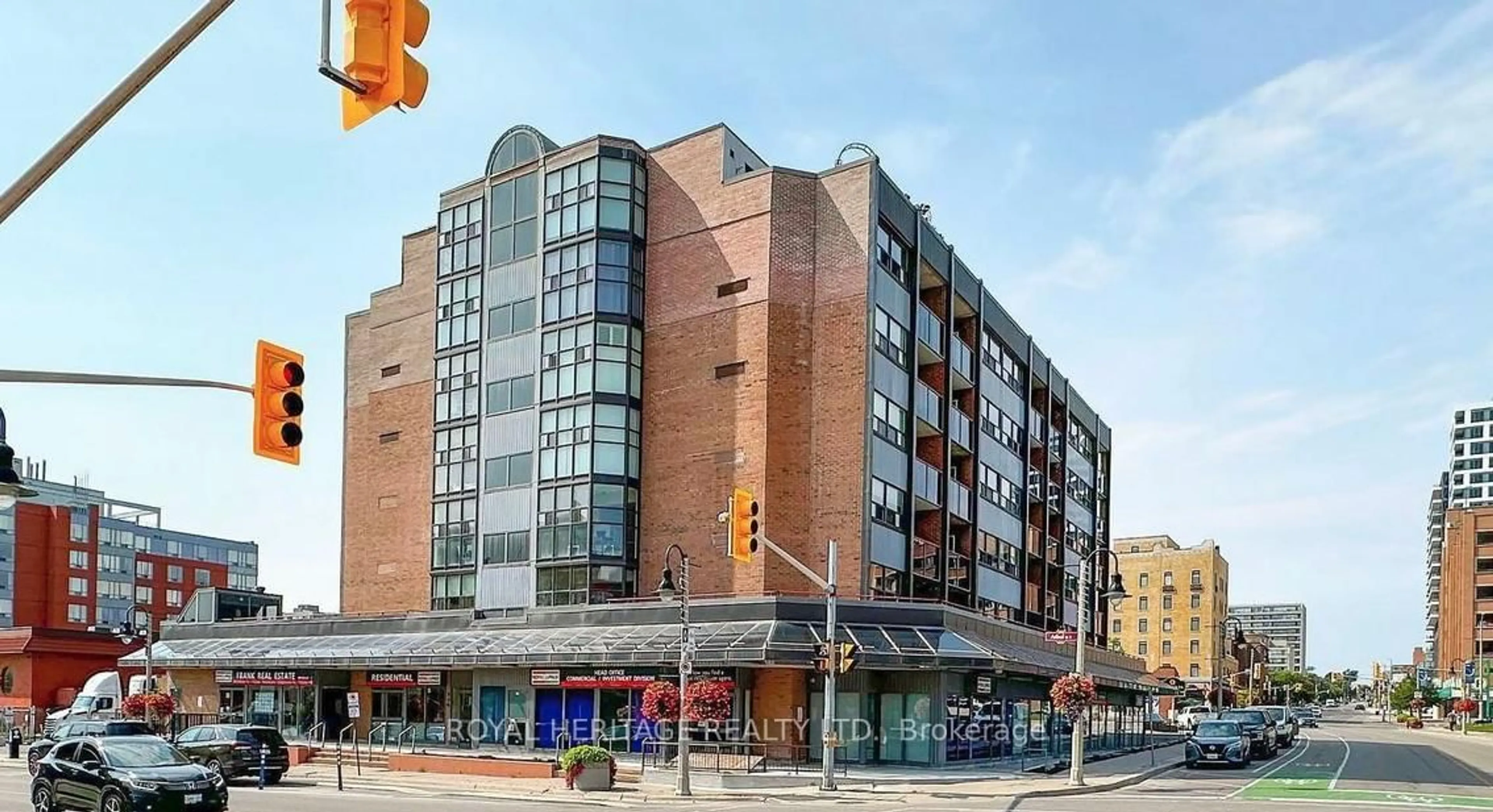 Unknown for 80 Athol St #201, Oshawa Ontario L1H 8B7