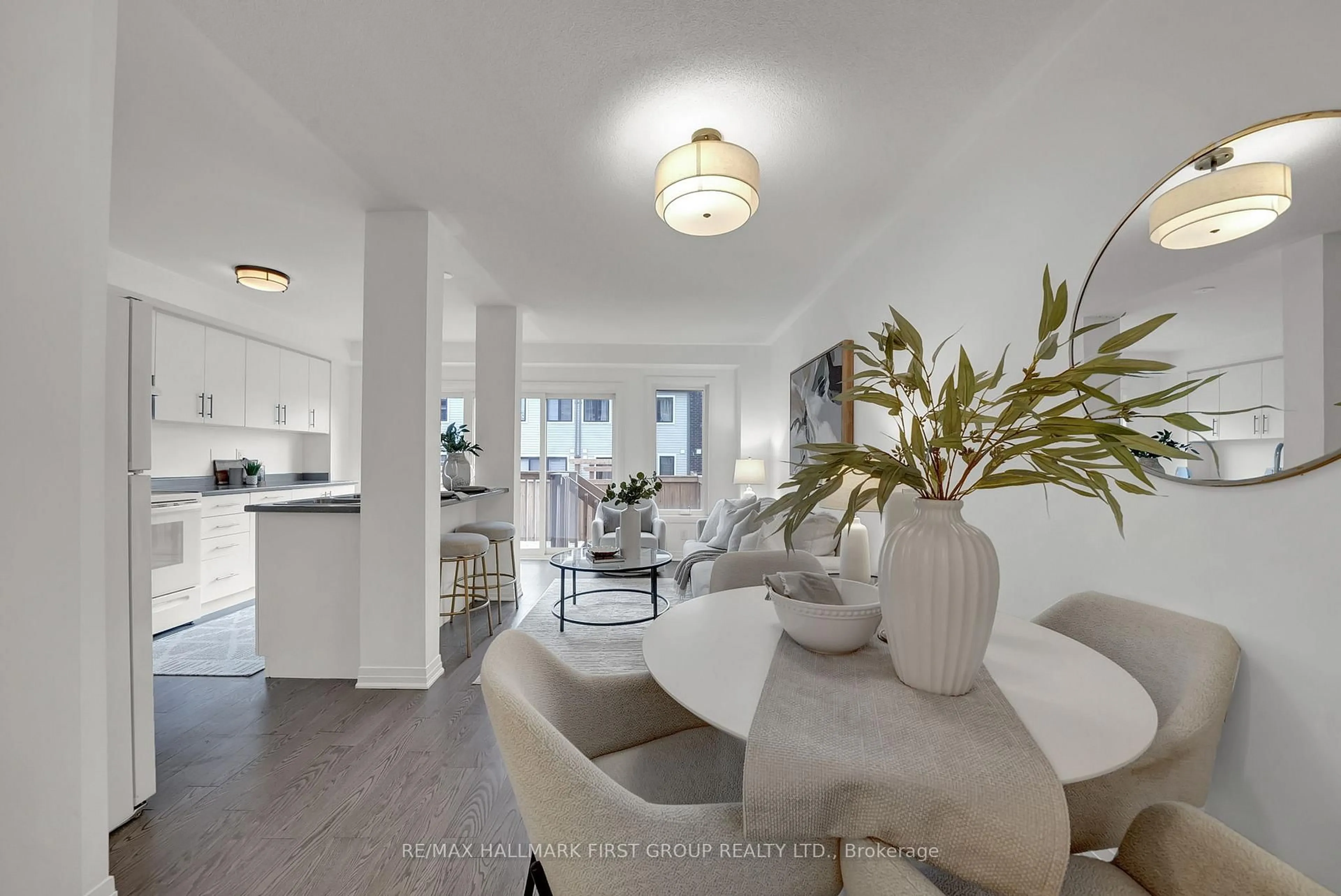 Living room with furniture, unknown for 40 Caspian Sq, Clarington Ontario L1C 7G3