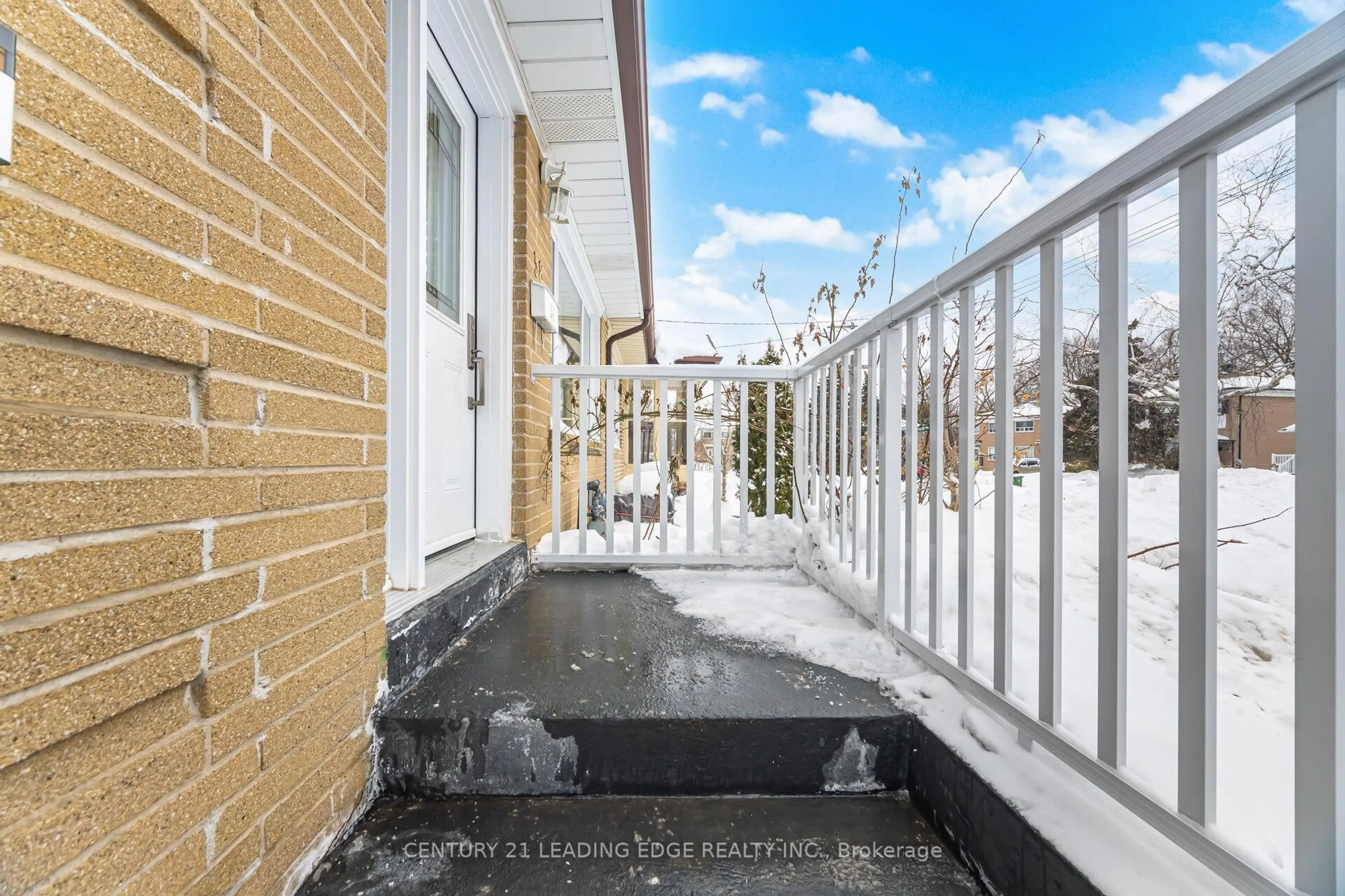 Patio, street for 58 Rushley Dr, Toronto Ontario M1P 3S5