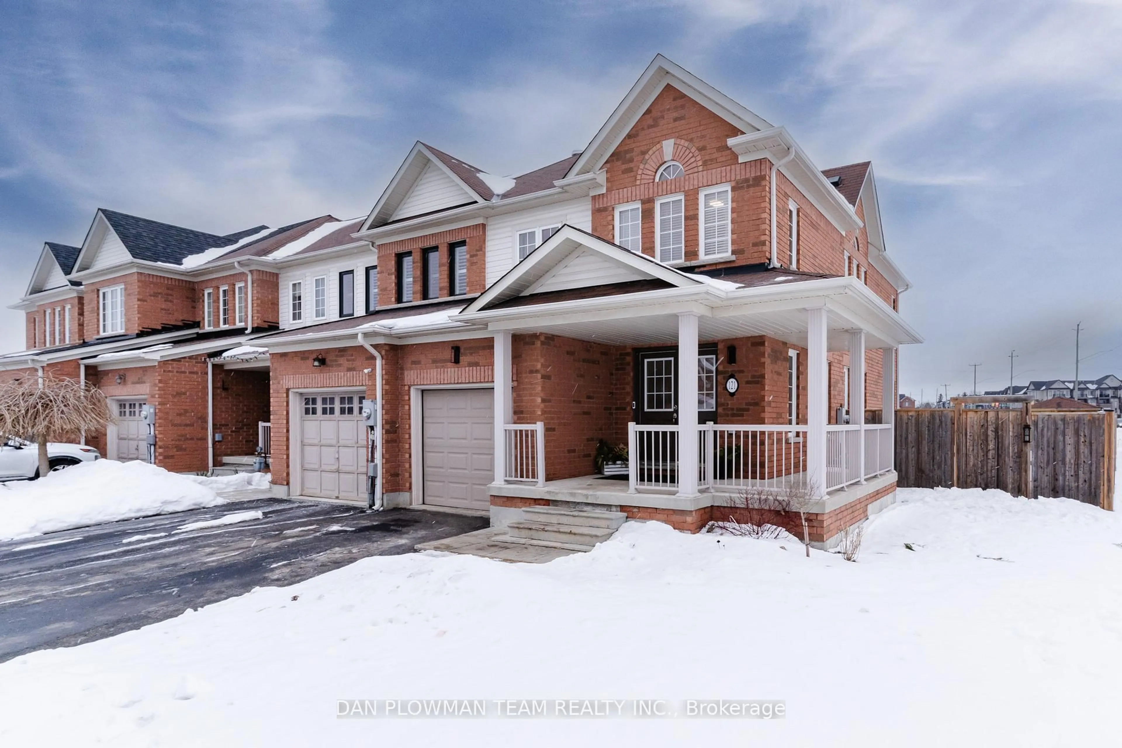 Home with brick exterior material, street for 121 Bathgate Cres, Clarington Ontario L1E 0B5