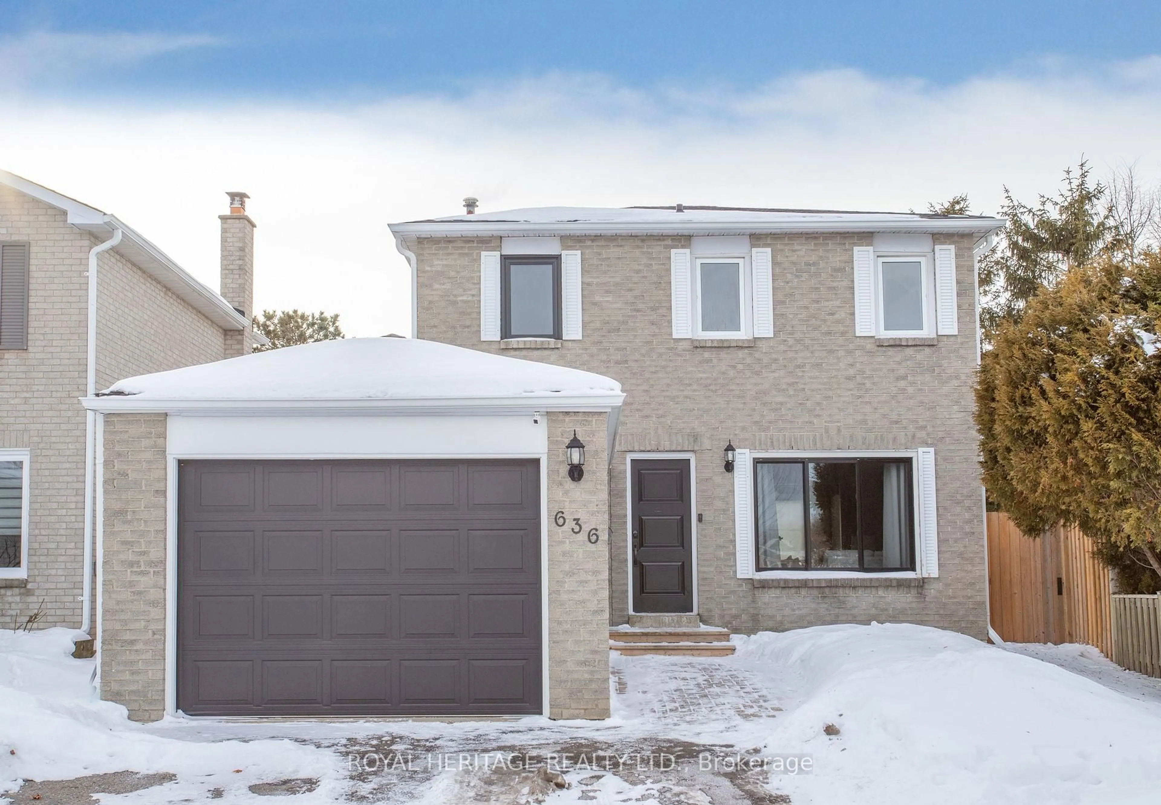 Home with brick exterior material, street for 636 Beckworth Sq, Pickering Ontario L1V 3X4