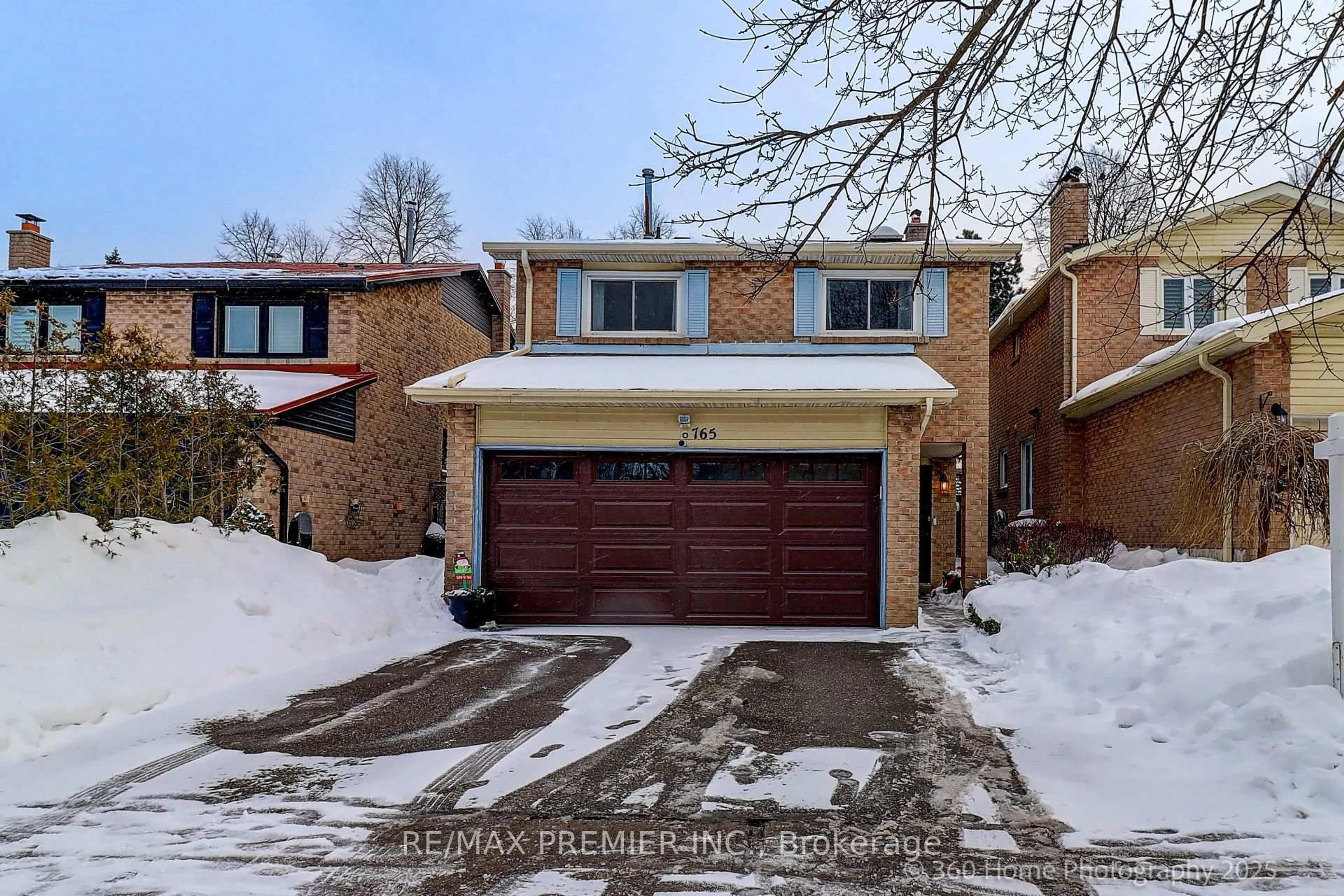 Home with brick exterior material, street for 765 Hampton Crt, Pickering Ontario L1W 3M3