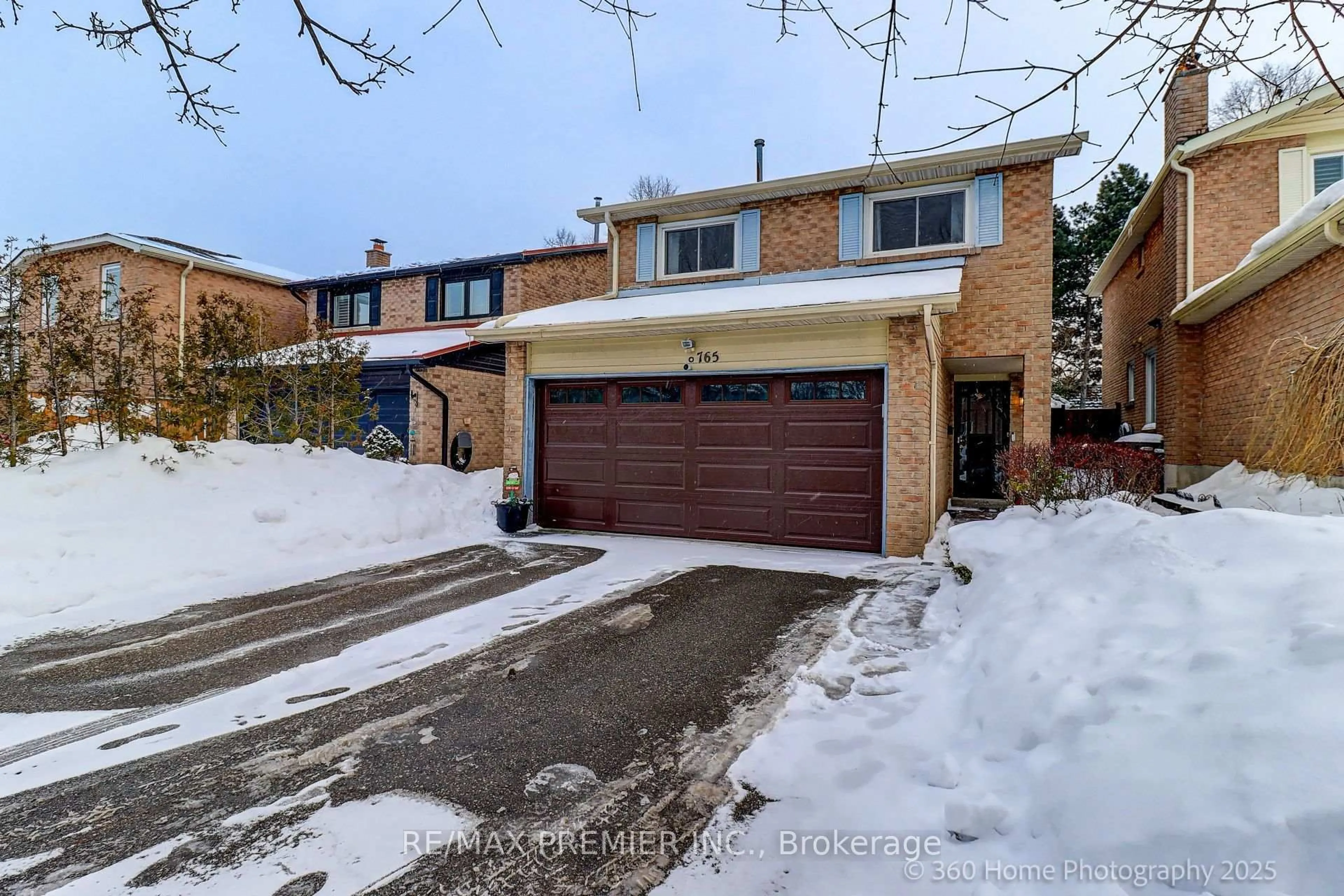Home with brick exterior material, street for 765 Hampton Crt, Pickering Ontario L1W 3M3