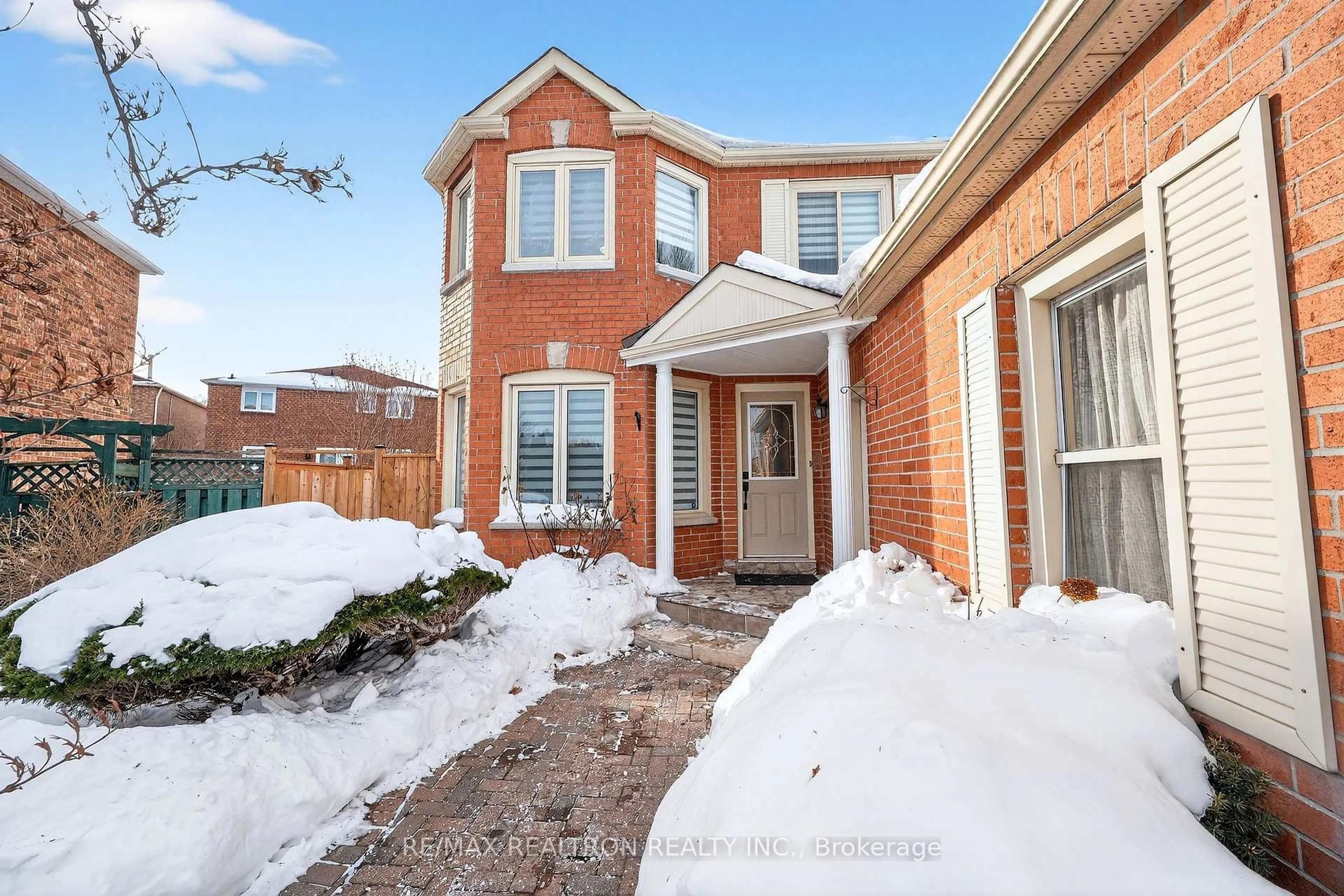 Home with brick exterior material, street for 18 Littleborough Crt, Toronto Ontario M1C 4S5