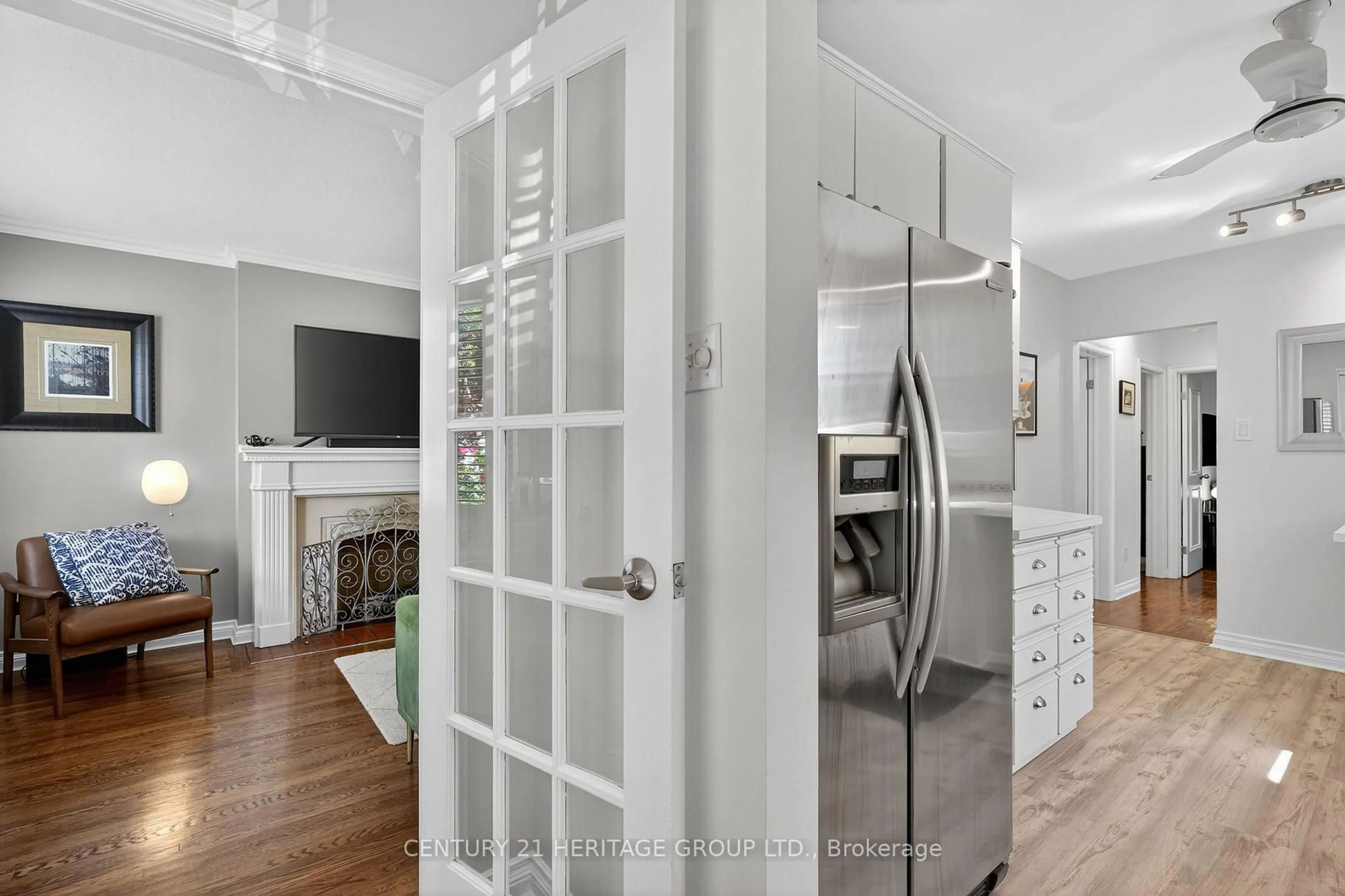 Unknown for 1269 Broadview Ave, Toronto Ontario M4K 2T5