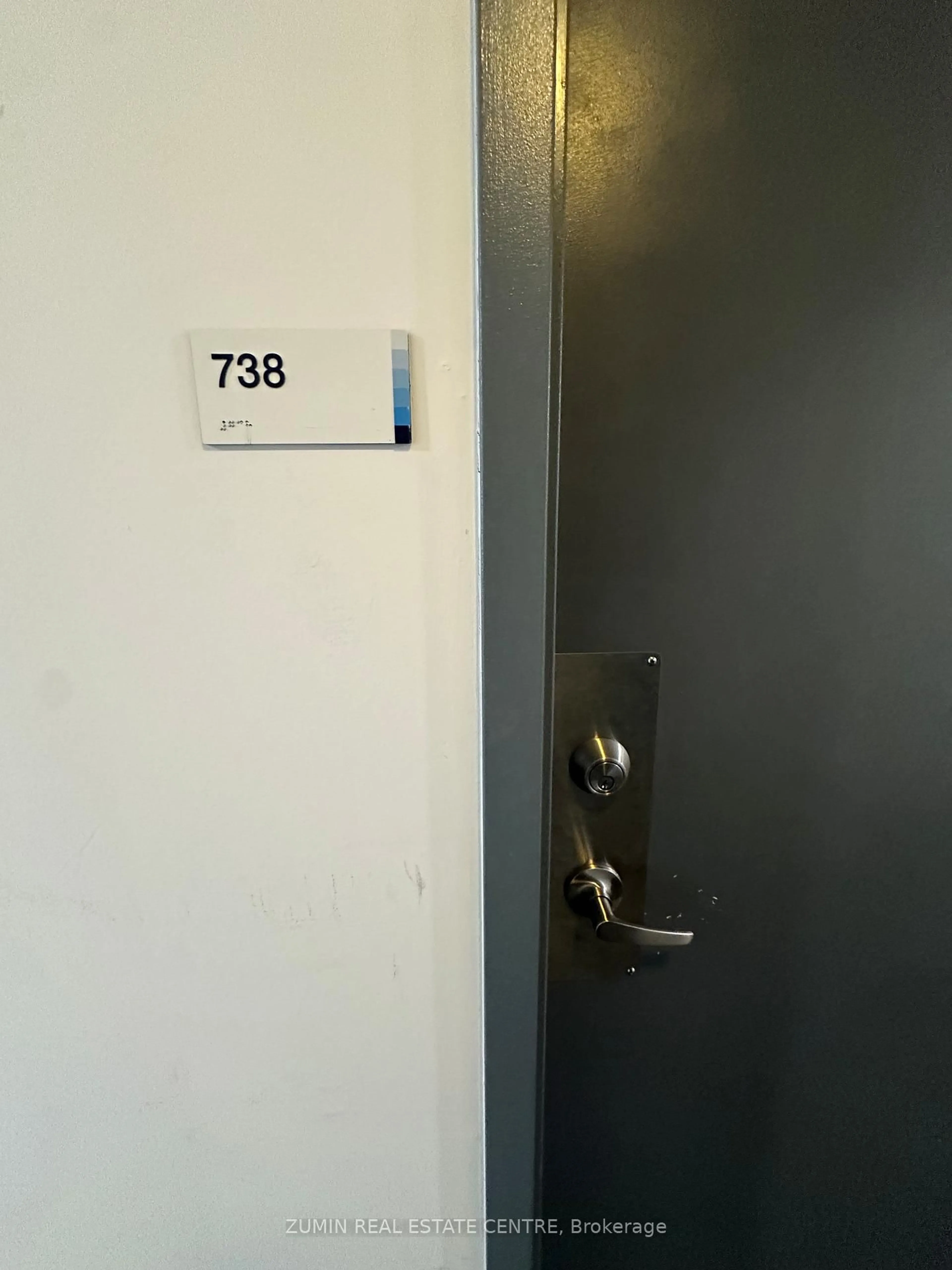 A pic of a room for 1900 SIMCOE St #738, Oshawa Ontario L1G 0C1