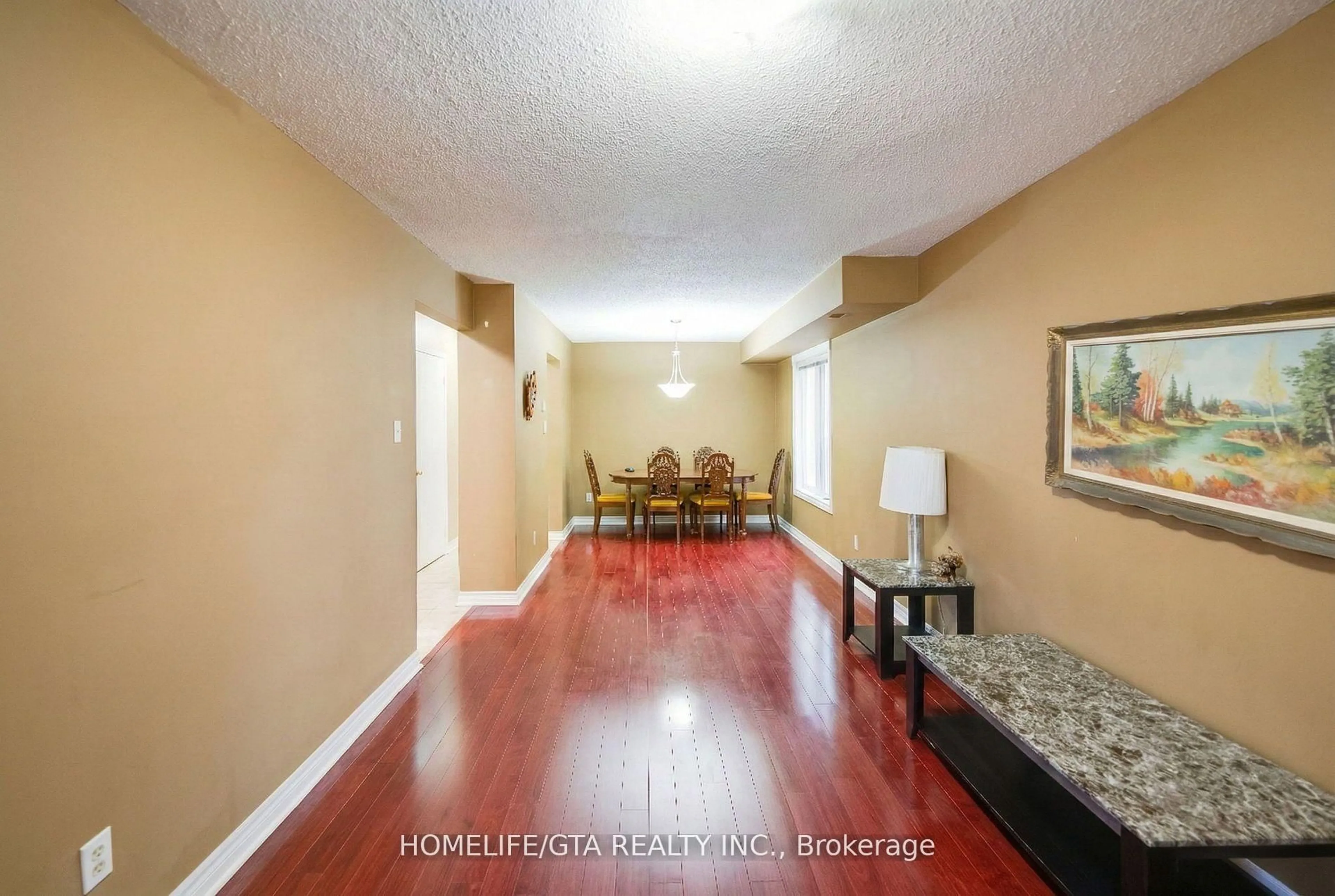 Indoor foyer for 12 Grayson Cres, Toronto Ontario M1B 5B4