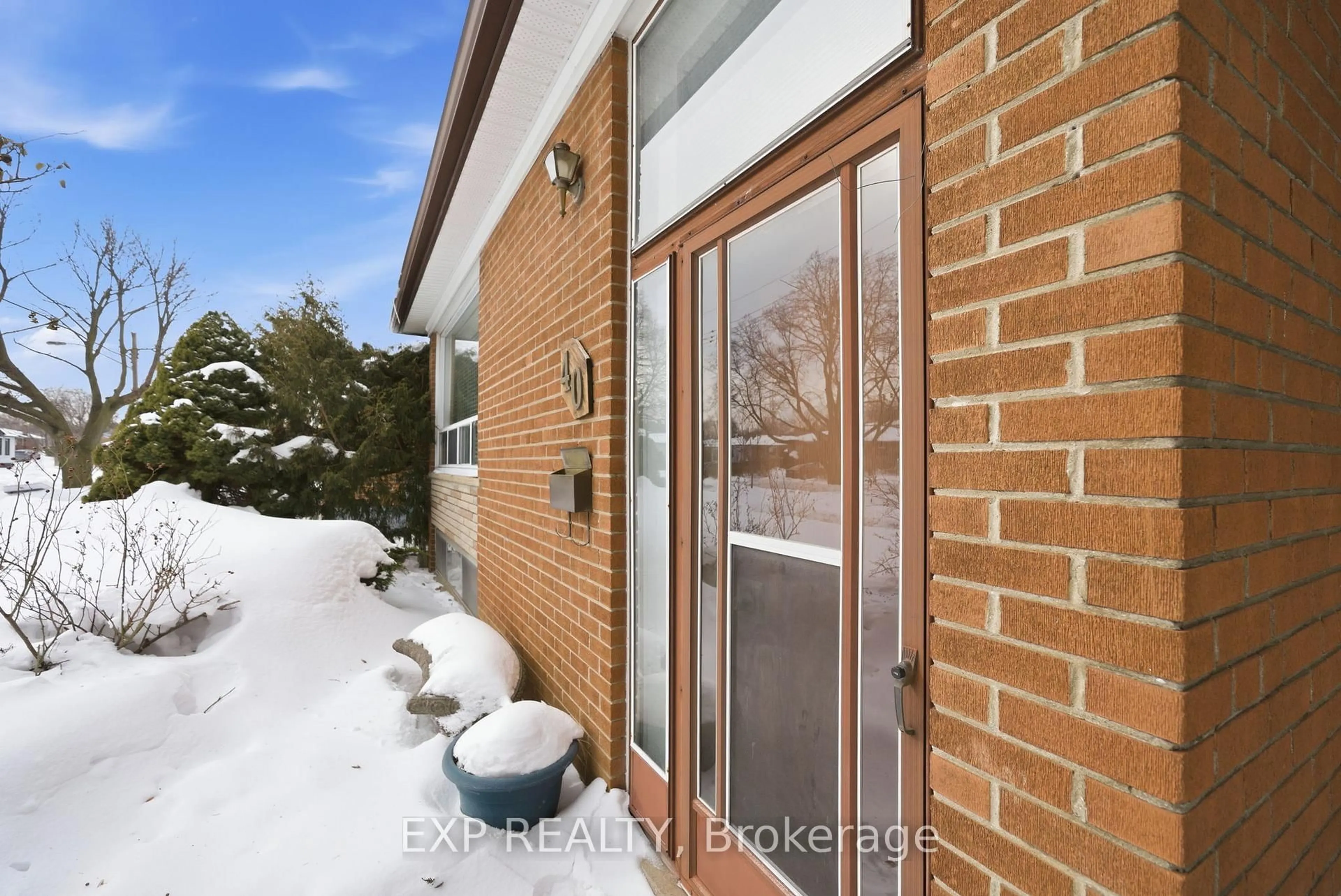 Home with brick exterior material, street for 40 Medina Cres, Toronto Ontario M1K 4B7
