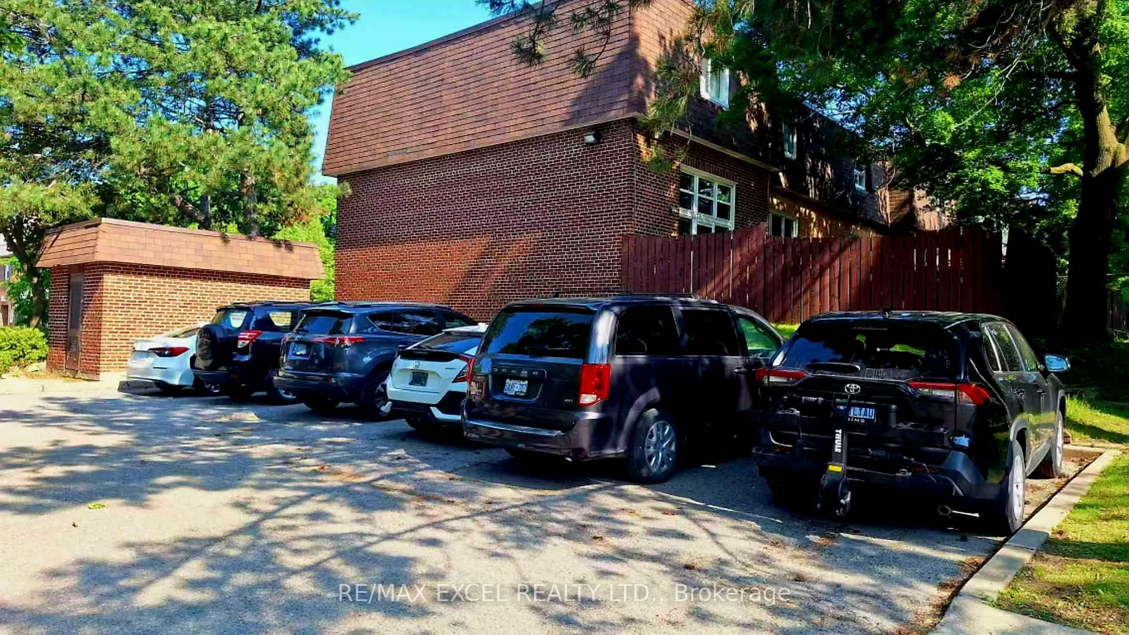 Parking for 20 Crockamhill Dr #1, Toronto Ontario M1S 3H1