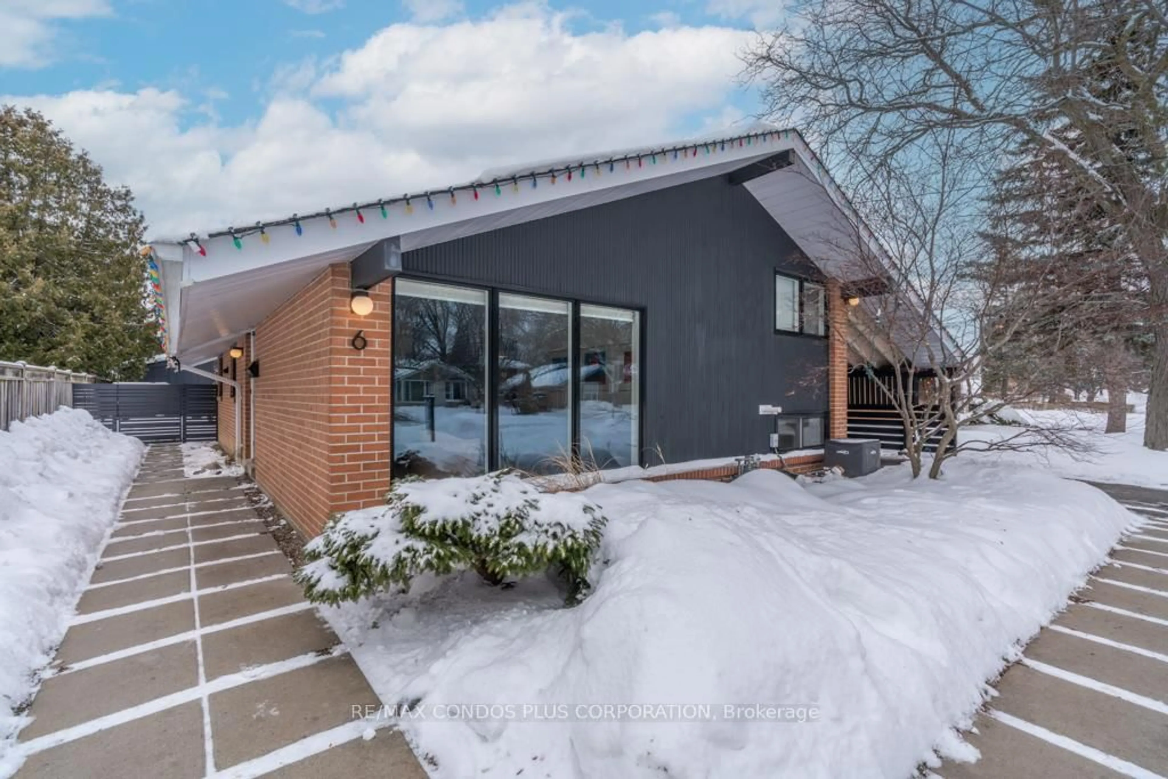 Unknown for 6 Munson Cres, Toronto Ontario M1P 3M7