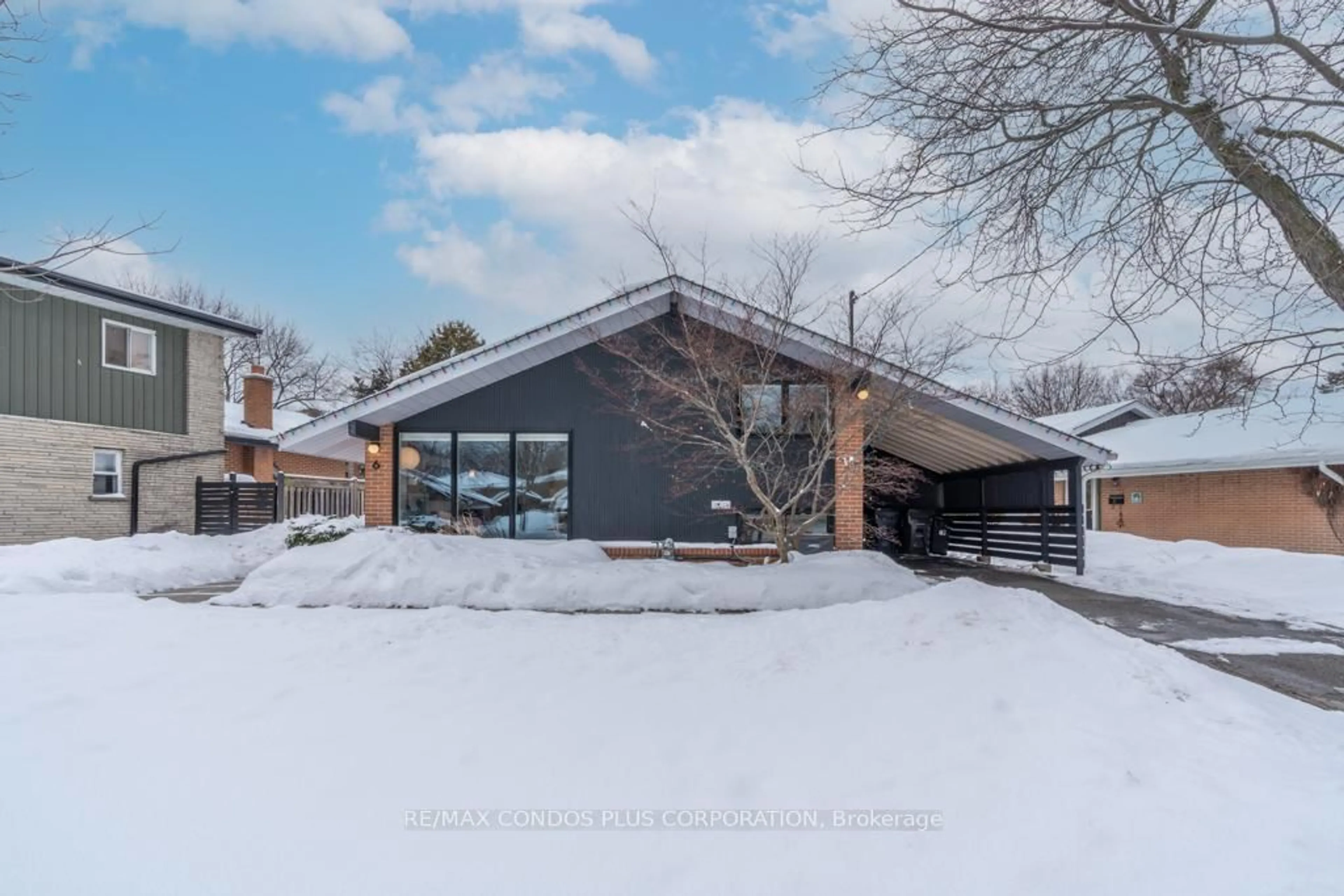 Unknown for 6 Munson Cres, Toronto Ontario M1P 3M7