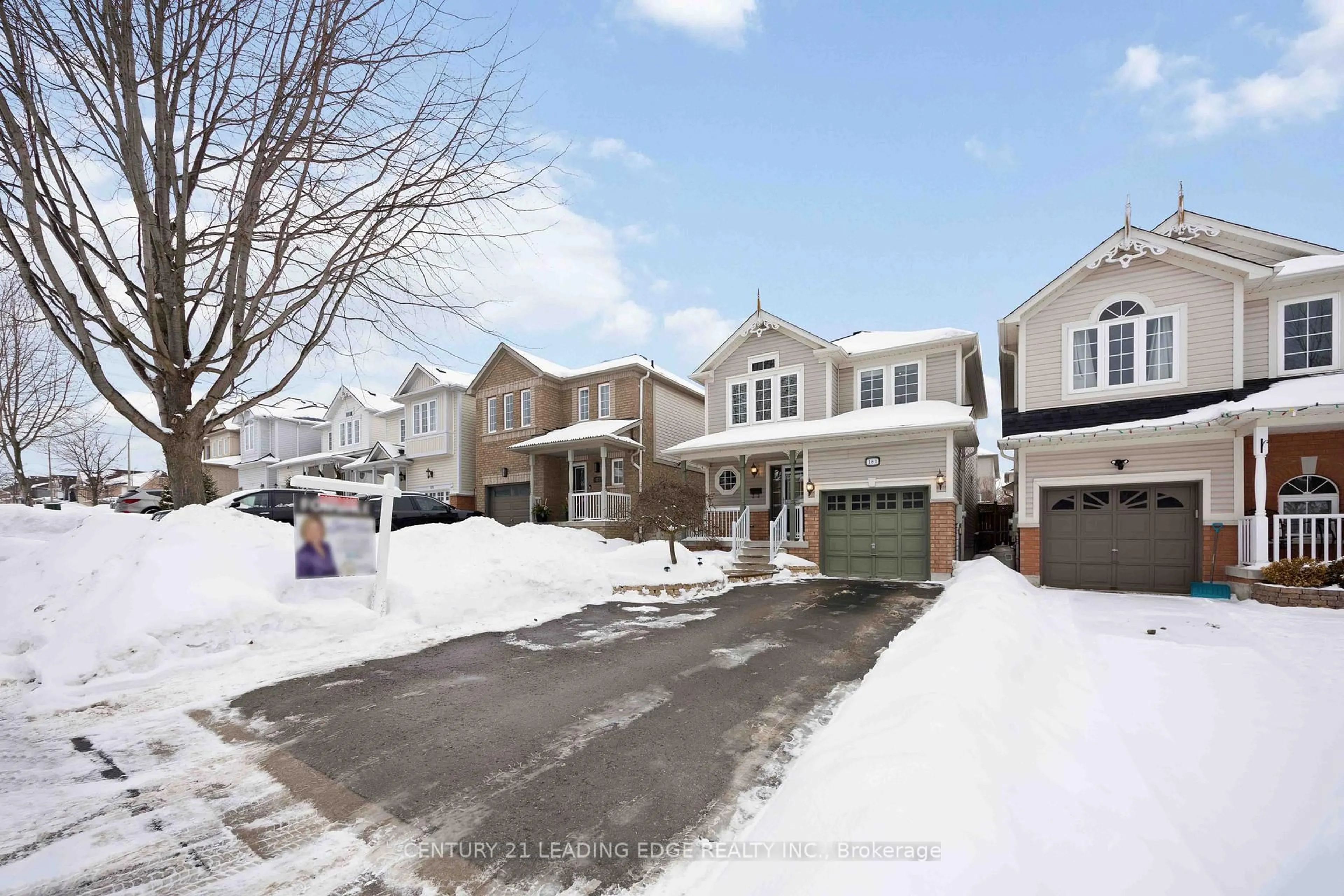 A pic from outside/outdoor area/front of a property/back of a property/a pic from drone, street for 181 Bottrell St, Clarington Ontario L1C 5M9