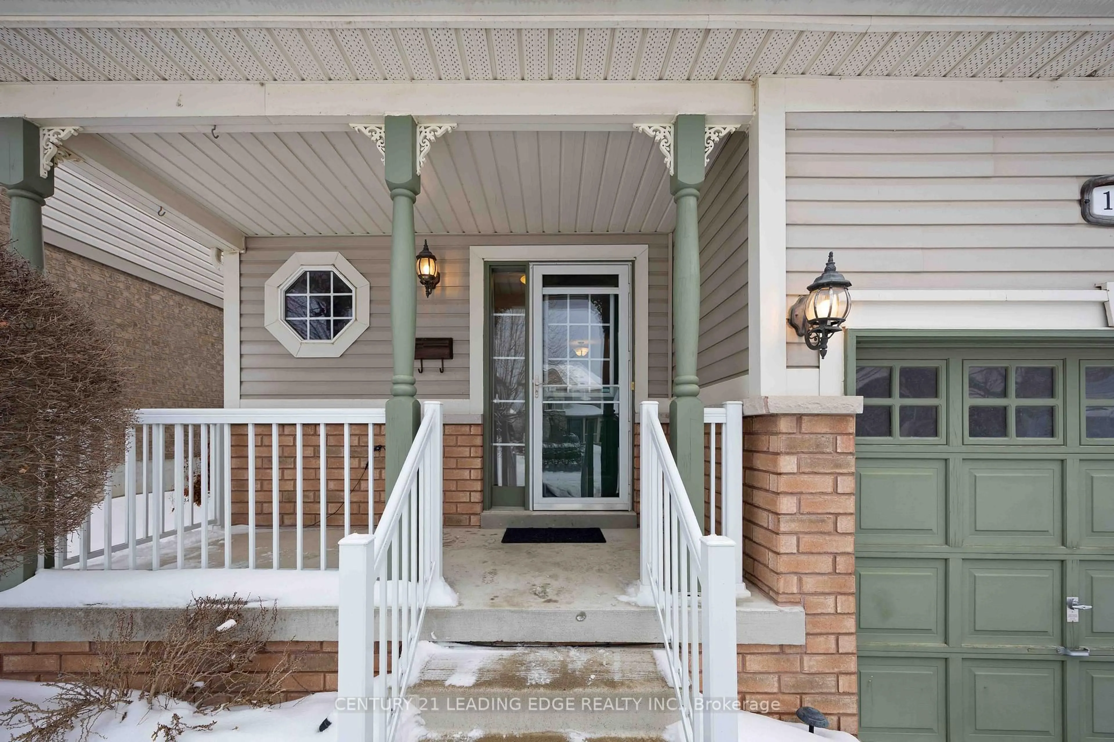 Indoor entryway for 181 Bottrell St, Clarington Ontario L1C 5M9