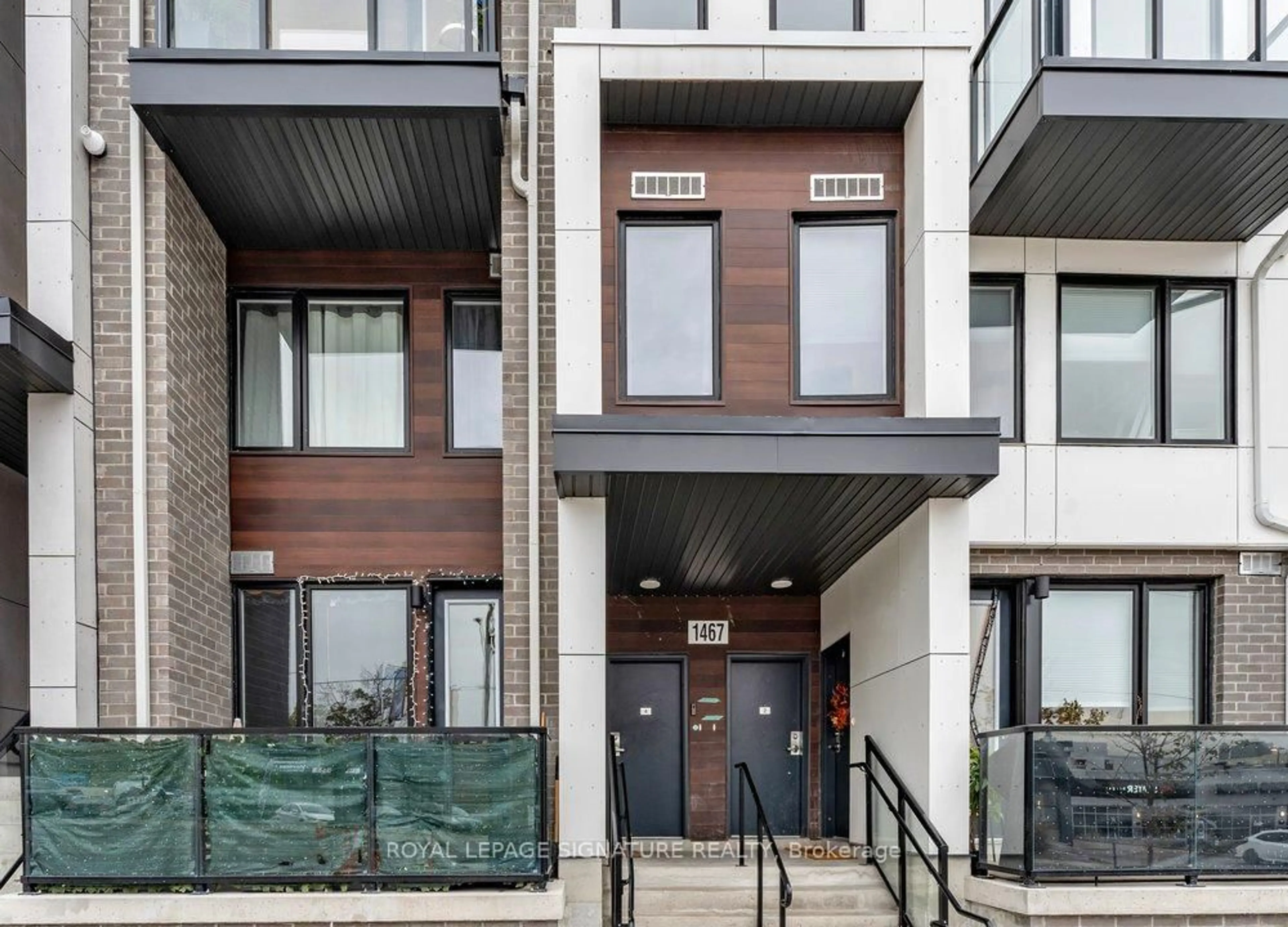 Unknown for 1467 O'Connor Dr #4, Toronto Ontario M4B 0A7