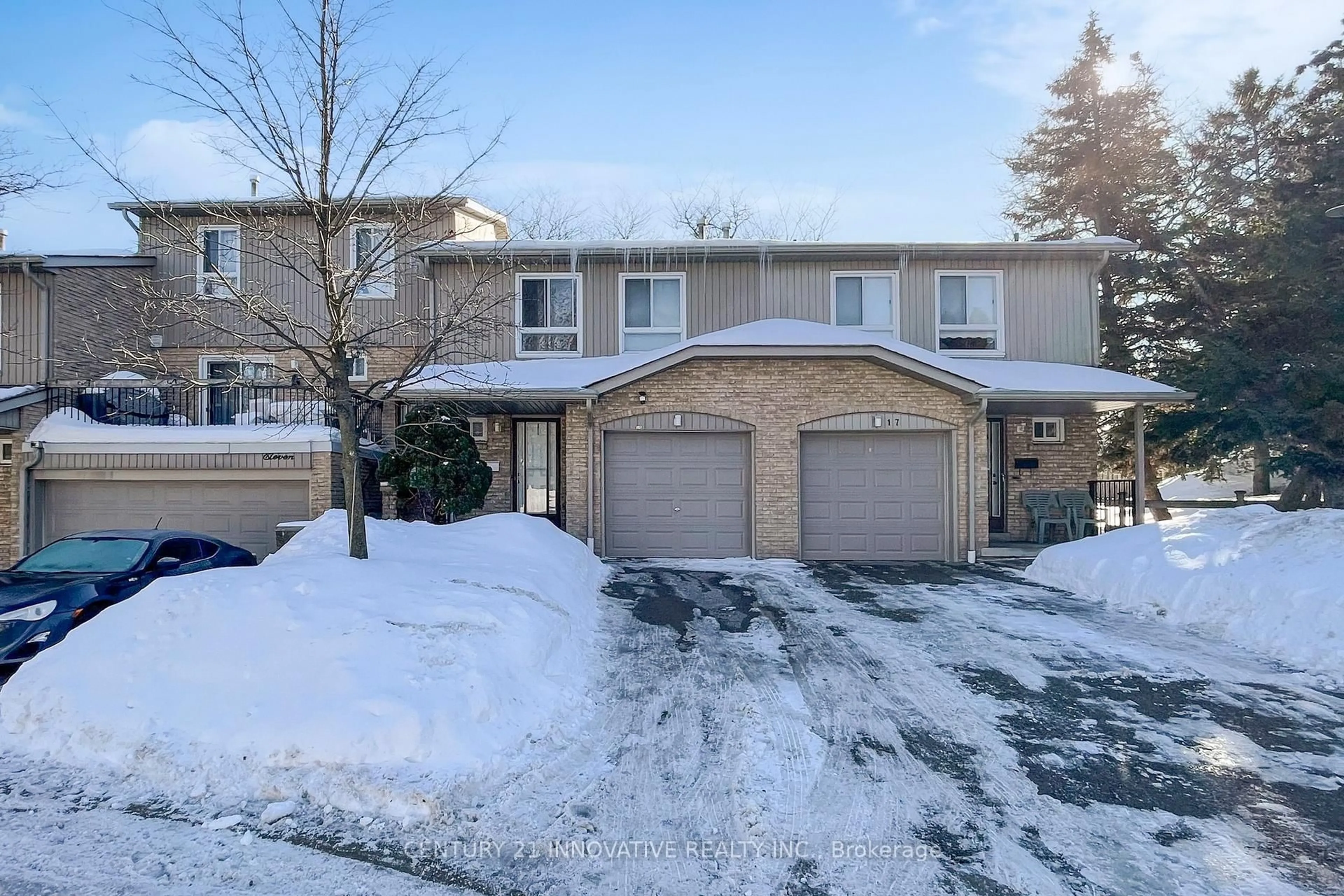 A pic from outside/outdoor area/front of a property/back of a property/a pic from drone, street for 175 Alexmuir Blvd #15, Toronto Ontario M1V 1R8