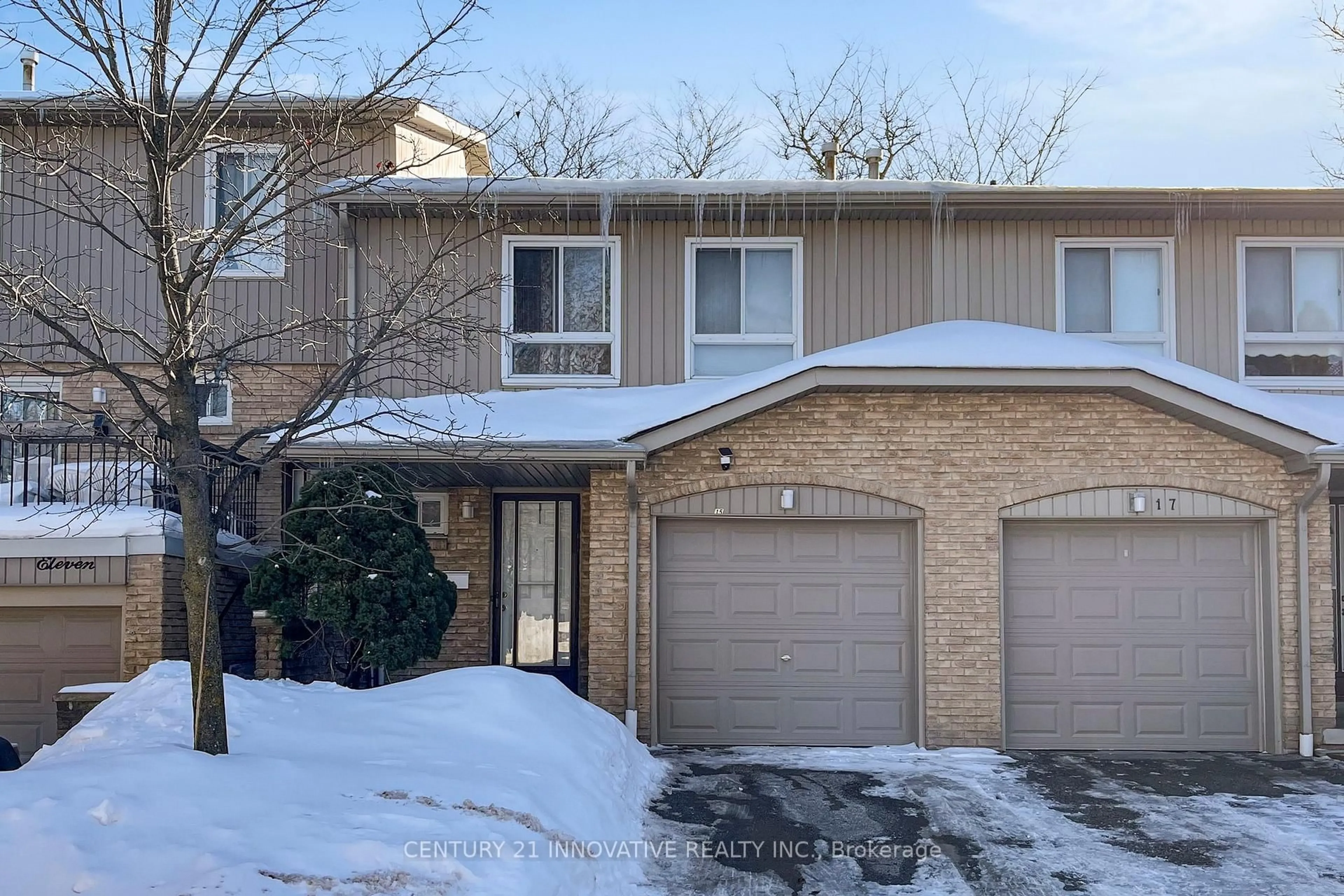 A pic from outside/outdoor area/front of a property/back of a property/a pic from drone, street for 175 Alexmuir Blvd #15, Toronto Ontario M1V 1R8