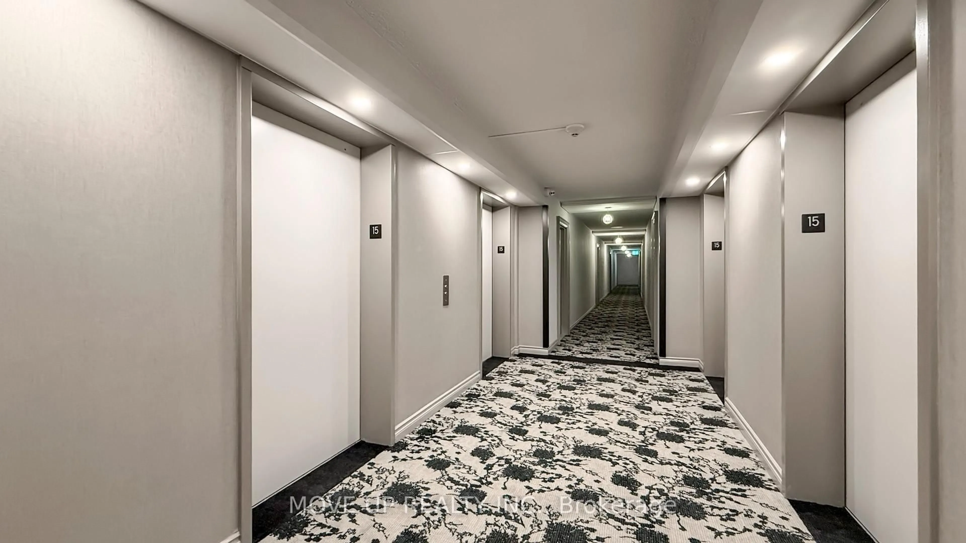 Indoor foyer for 5 Greystone Walk Dr #1511, Toronto Ontario M1K 5J5