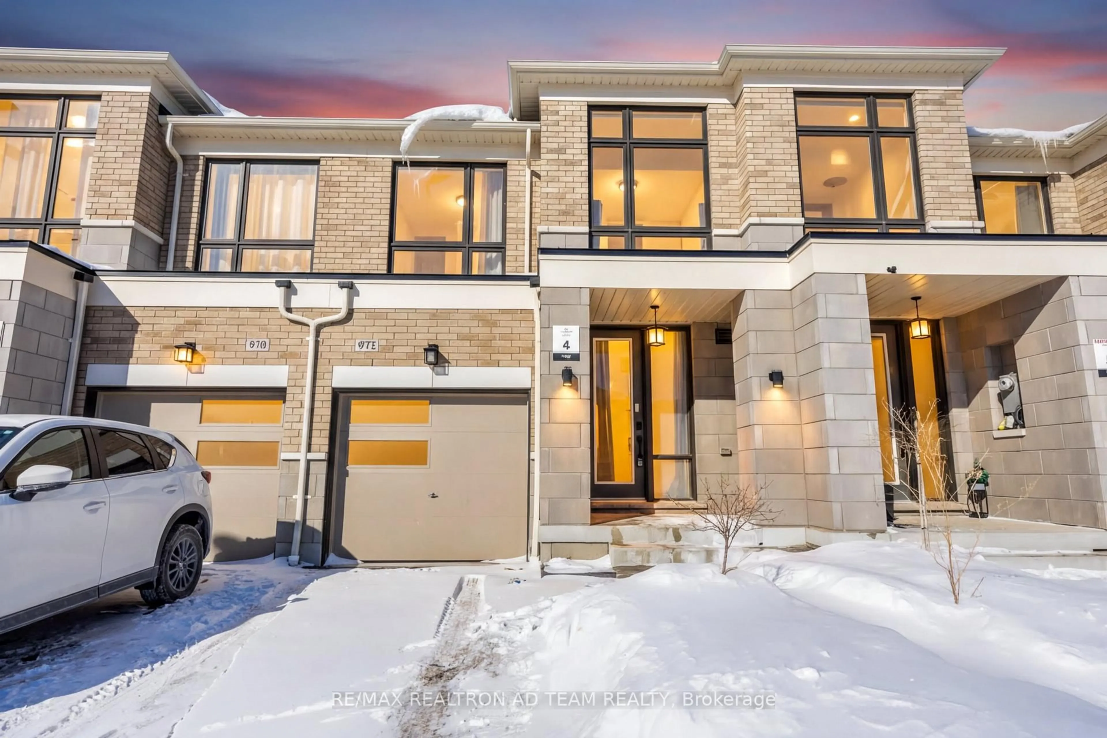 Home with brick exterior material, street for 972 Crowsnest Hollow Ave, Pickering Ontario L1X 0P4