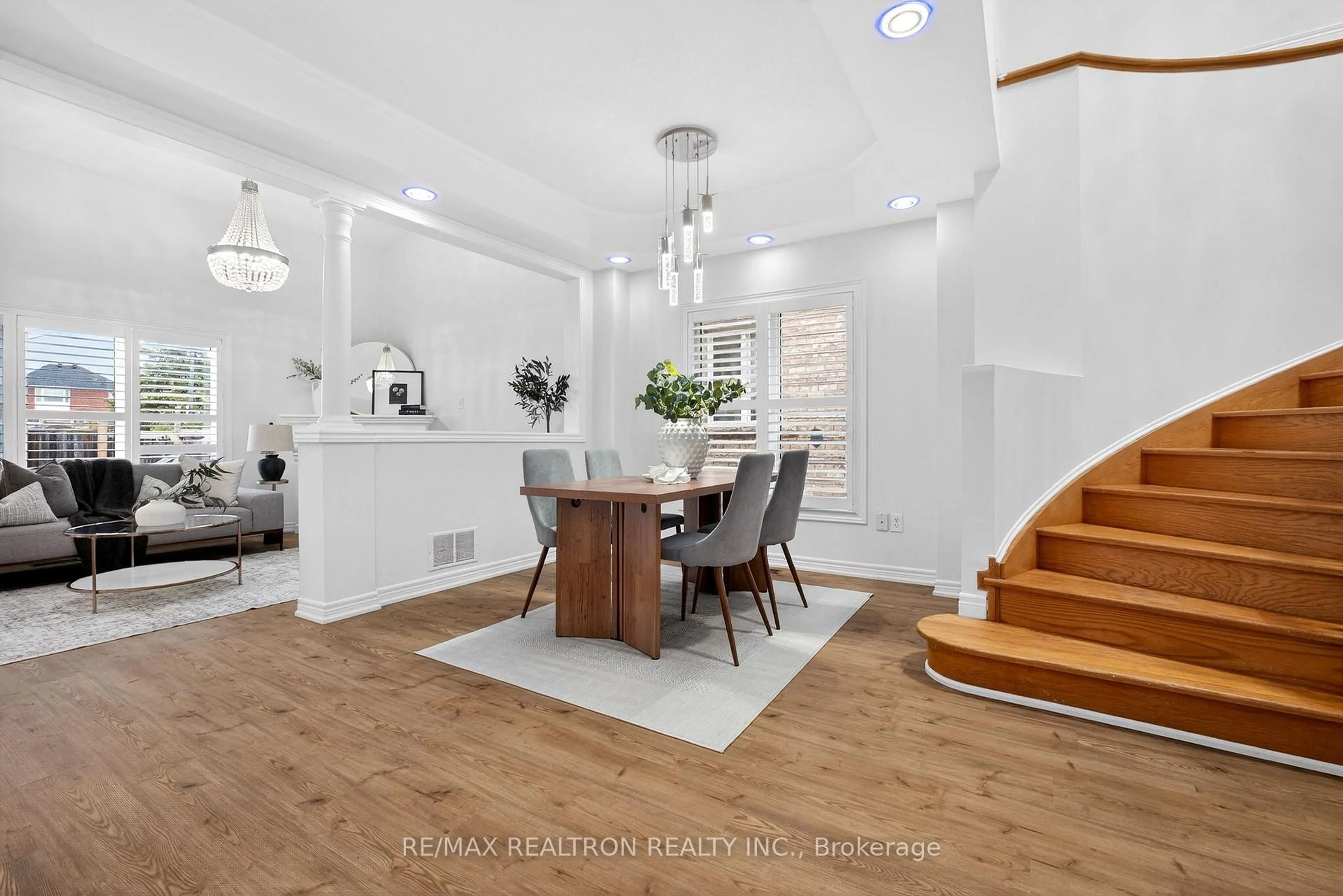 Open concept kitchen, unknown for 162 Seasons Dr, Toronto Ontario M1X 2E3