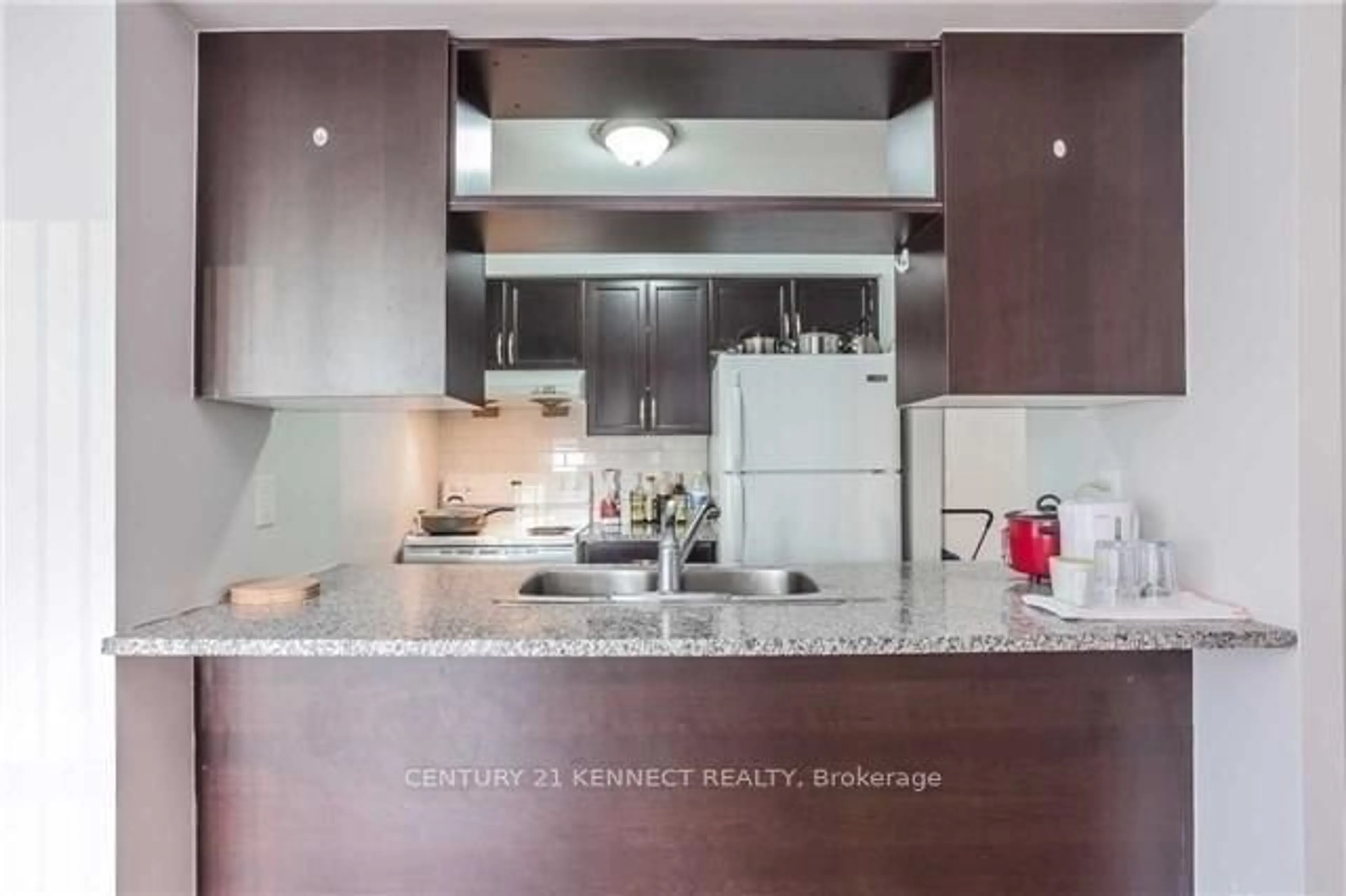 Standard kitchen, unknown for 70 Town Centre Crt #1409, Toronto Ontario M1P 0B2