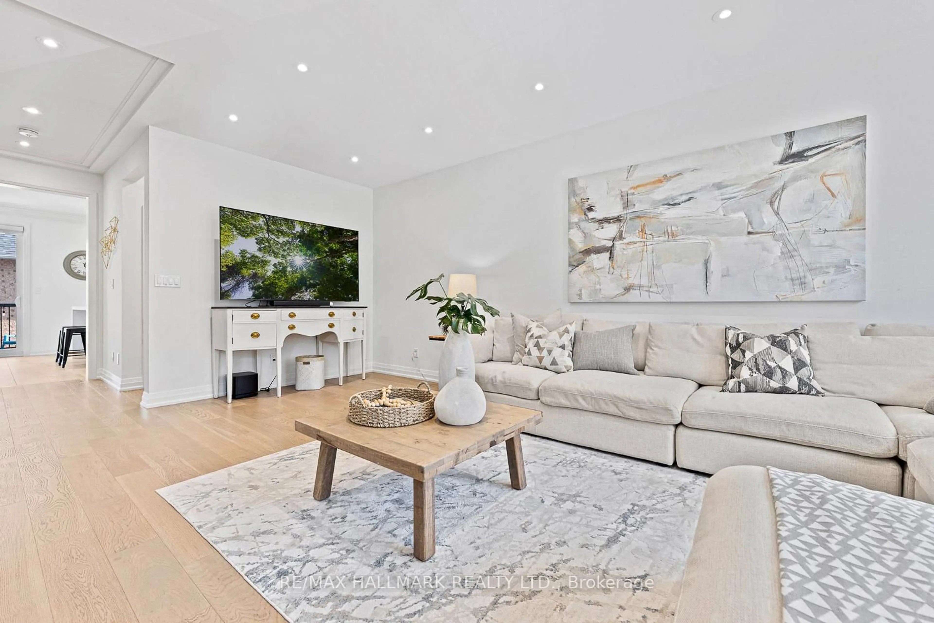 Living room with furniture, unknown for 1802 Stallion Chse, Pickering Ontario L1V 0E7